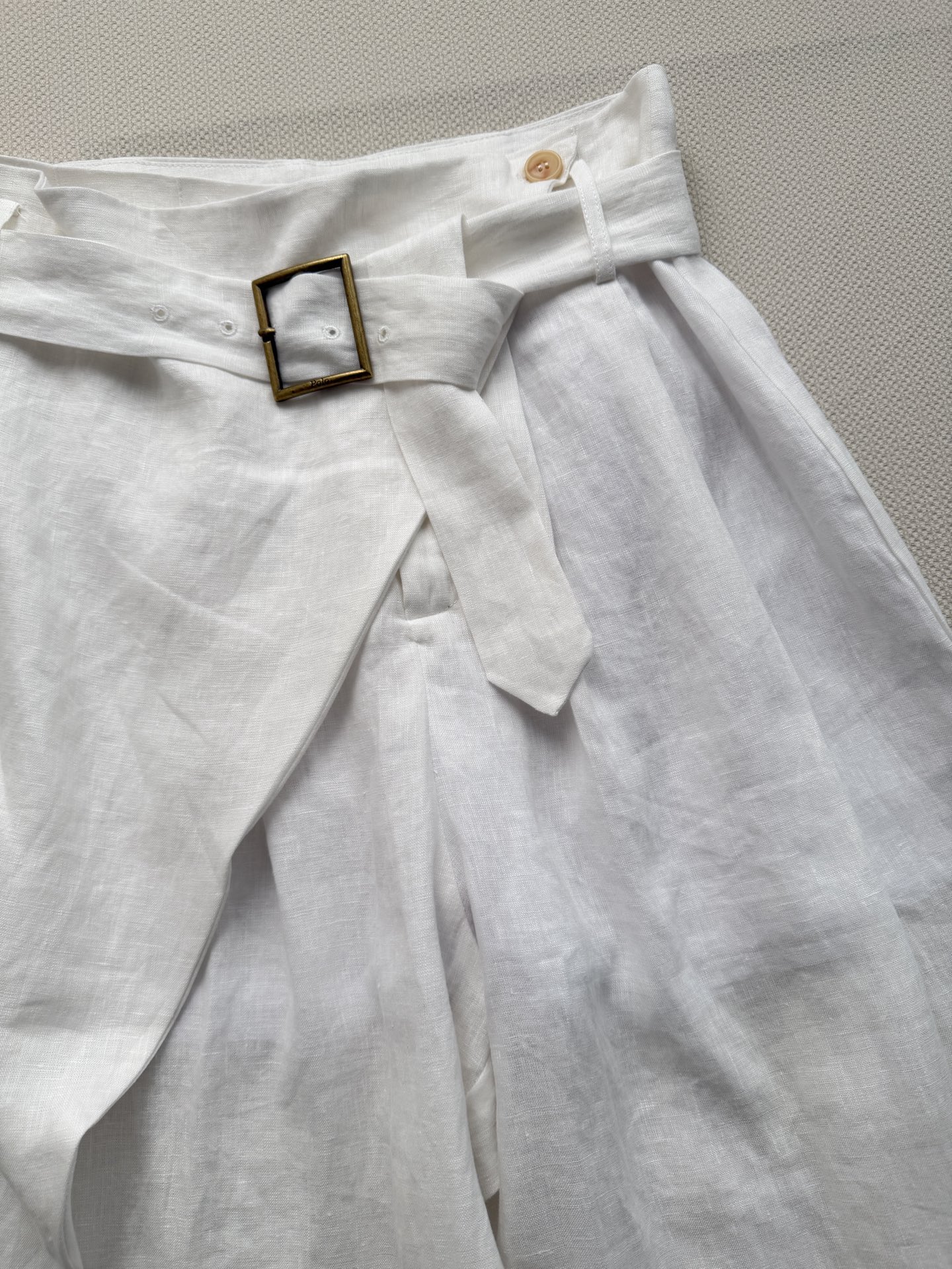 Ralp🌹h Laure*🆕26ss新款亚麻长裤🤍采用天然亚麻材质，吸湿透气，夏天穿超舒服！腰带环拉链门