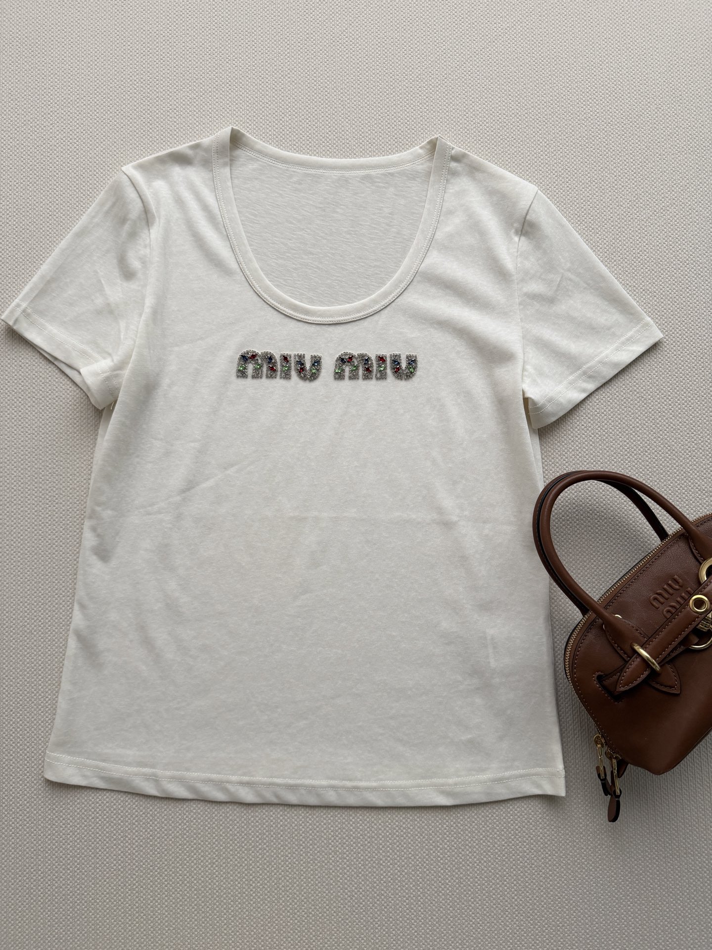 miumi*🆕新款，彩钻短袖T恤ＳＭＬ.