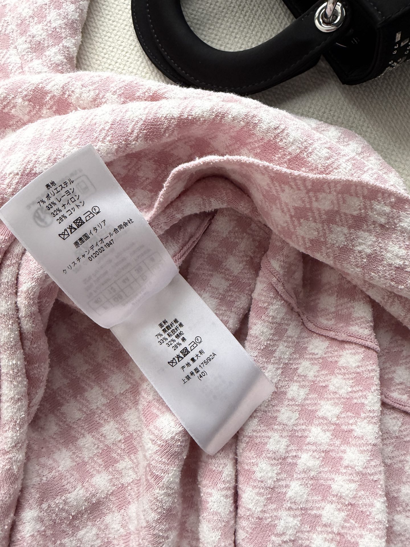 𝐃𝐢𝐨*26new🪄樱花粉蝴蝶结千鸟格连衣裙🌸🎀〰️以复古格纹元素为主调，打造出兼具时尚感与复古氛围的穿