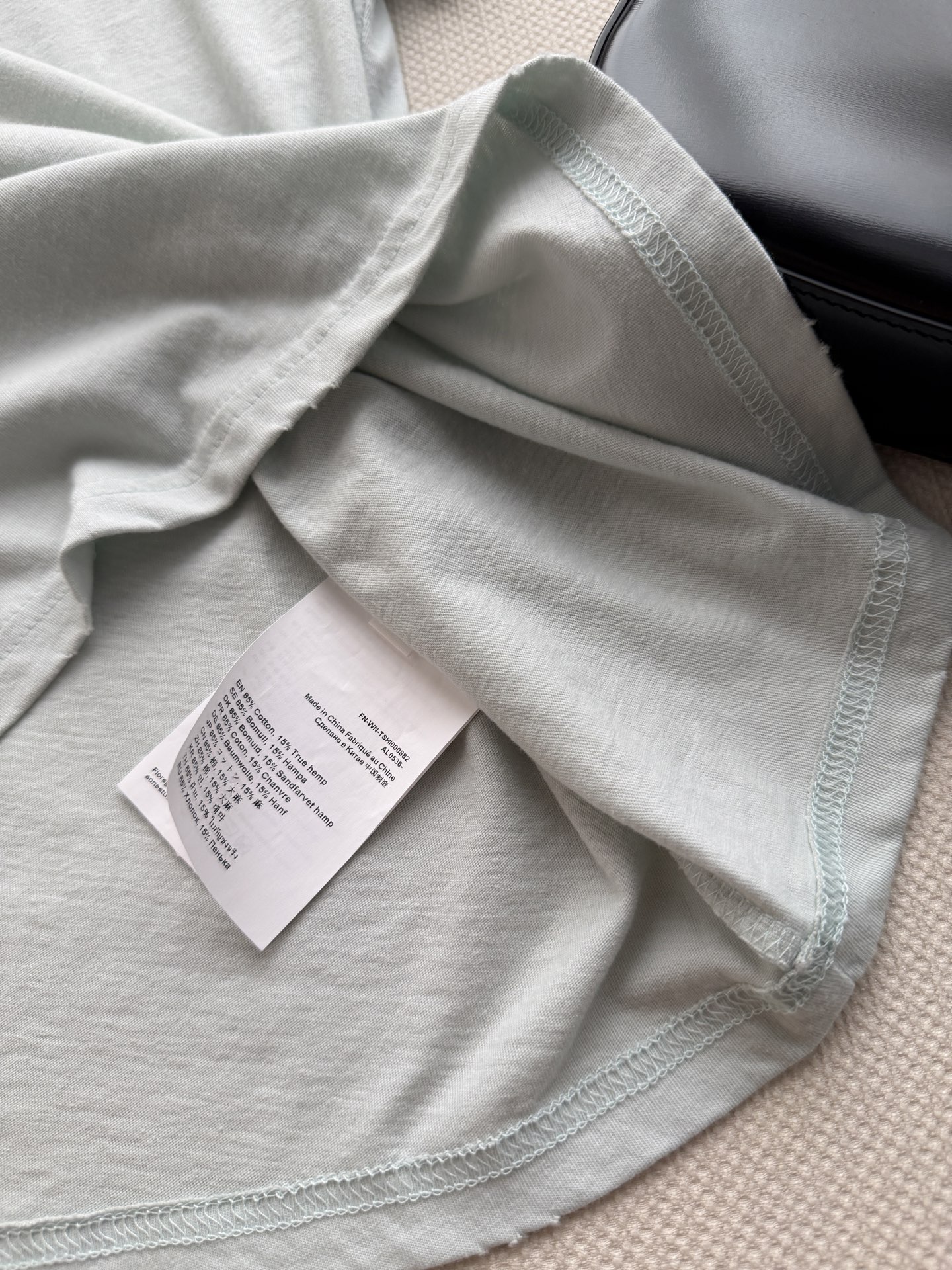 Acne Studio*26早秋新品1996系列薄荷绿 短袖T恤，85%棉+15%麻混纺，亲肤透气，带自然水洗肌理感。正