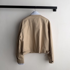 𝗔𝗰𝗻𝗲 𝗦𝘁𝘂𝗱𝗶𝗼🆕26new🪄蓝白条纹撞色假两件外套 撞色条纹细节领部、袖口露出蓝白条纹内衬,层次丰富,松弛感十足 𝗔𝗰𝗻𝗲 𝗦𝘁𝘂𝗱𝗶𝗼🆕26new🪄蓝白条纹撞色假两件外套 撞色条纹细节领部、袖口露出蓝白条纹内衬,层次丰富,松弛感十足