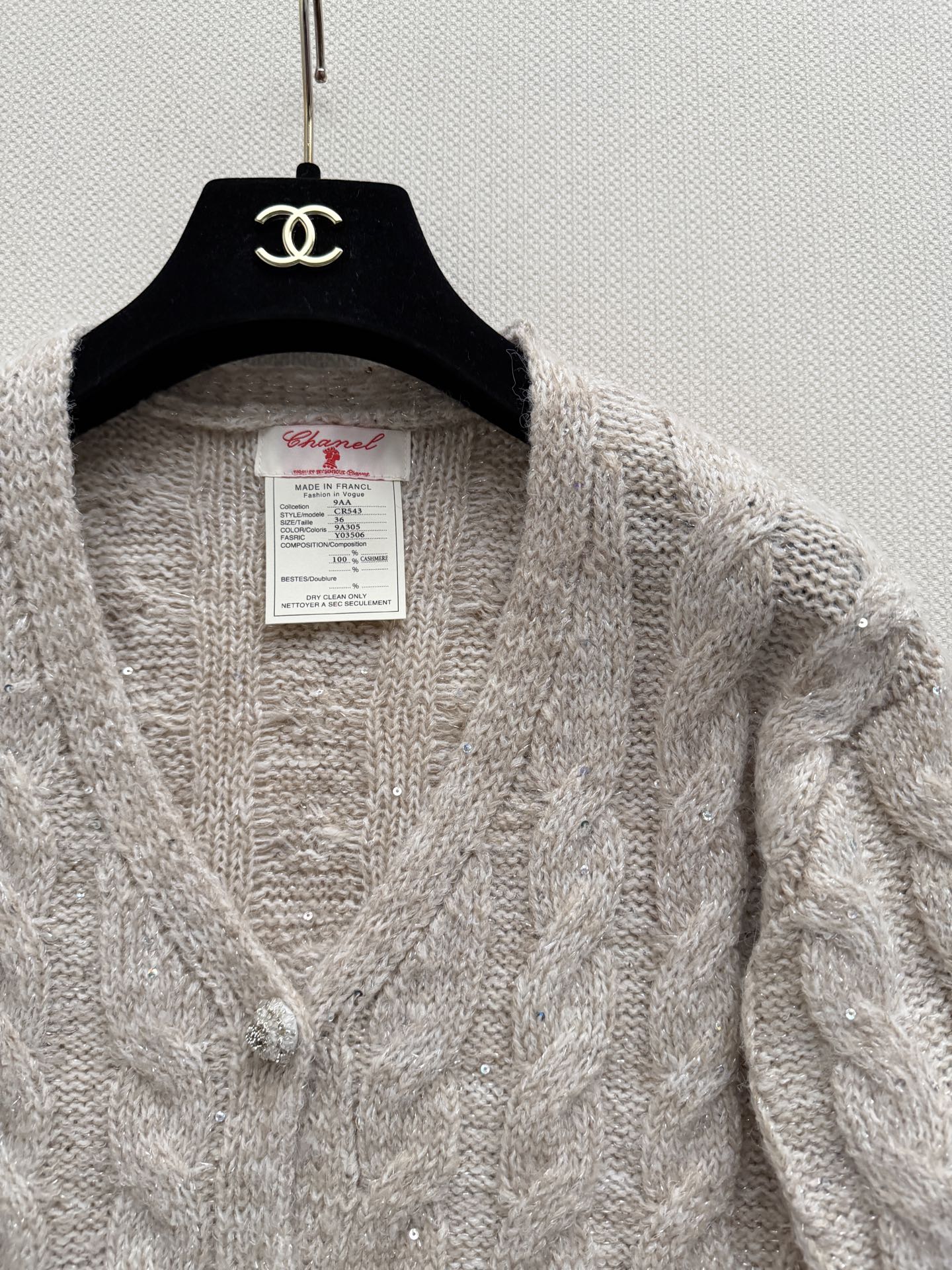 Chane*🆕新款，中古开衫，麻花卷➕珠片细闪👏ＳＭＬ.