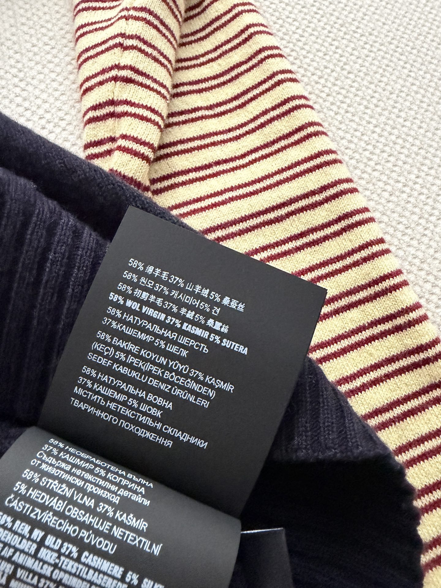 miumi*🆕新款，羊毛针织🧶假两件拼袖设计💕ＳＭＬ.