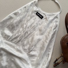 Miu Mi*๐็็ฝ่ฒๆ่ฑๆ่้ฟ่ฃโโใ ๆปก็็ปๅฏ็ๆ่ฑ็บน็๏ผๆๅ ไฝๆ่ฑๆต็ถ็ๆ็บน๏ผ๏ผ่ฟ็ๆฏ็บฏ็ฝ๏ผ่ฟ็ๆๆไธฐๅฏ็่็ๆใ Miu Mi*๐็็ฝ่ฒๆ่ฑๆ่้ฟ่ฃโโใ ๆปก็็ปๅฏ็ๆ่ฑ็บน็๏ผๆๅ ไฝๆ่ฑๆต็ถ็ๆ็บน๏ผ๏ผ่ฟ็ๆฏ็บฏ็ฝ๏ผ่ฟ็ๆๆไธฐๅฏ็่็ๆใ