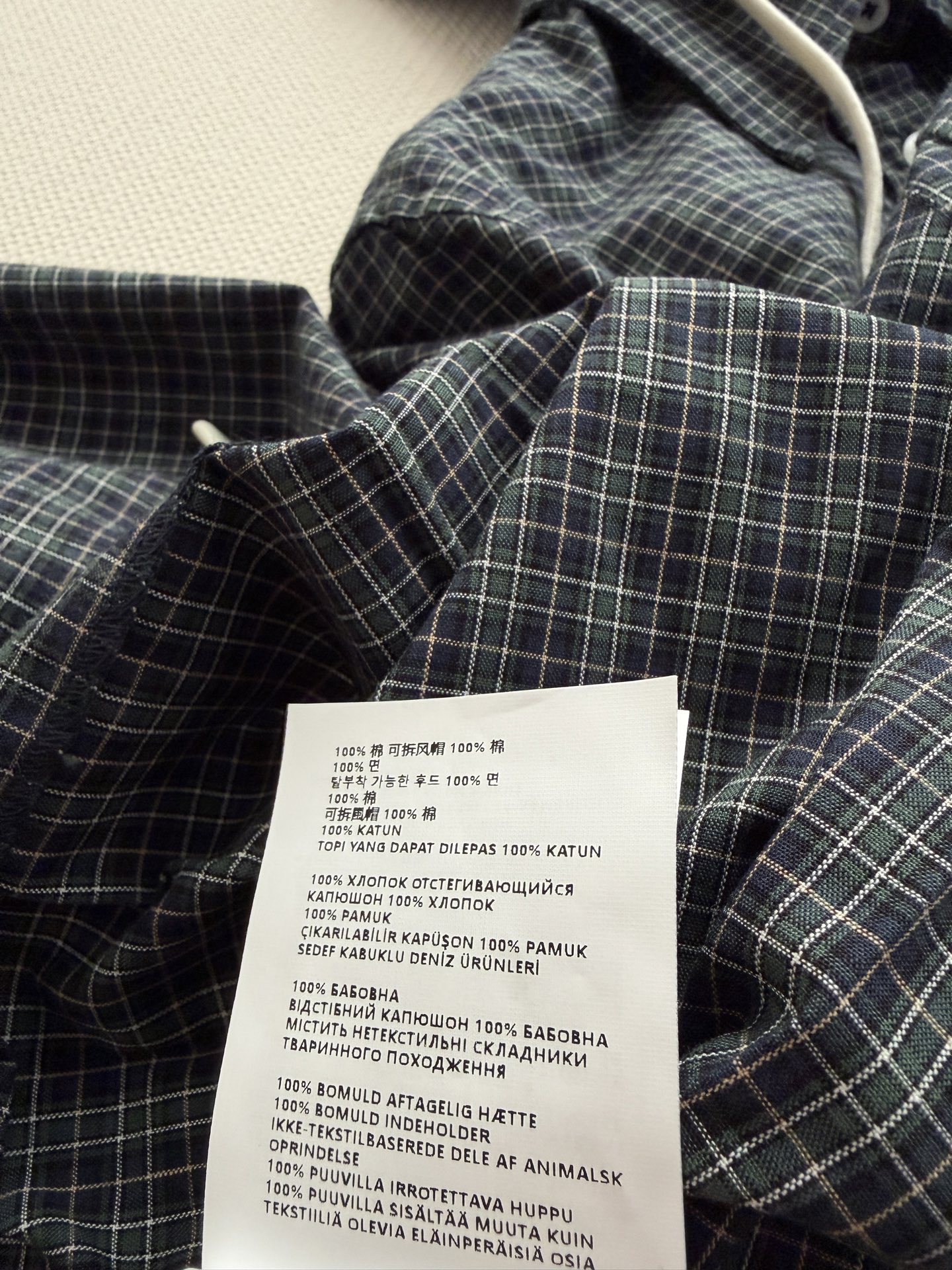 Miu Mi*🆕格子连帽连衣裙 女孩早秋郊游氛围感穿搭拿捏住 复古格纹衬衫连衣裙，百褶裙摆灵动减龄，宽松版型不挑身材，单