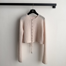 Chane*🆕新款,中古系列开衫SML. Chane*🆕新款,中古系列开衫SML.