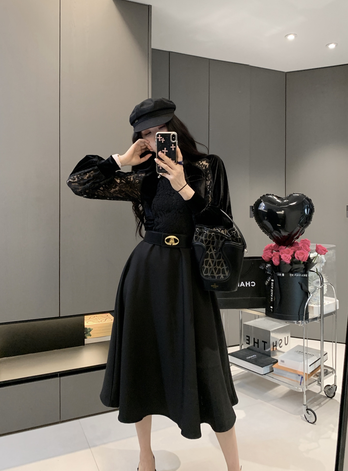 Elegant Lace Lantern Sleeve Dress with Belt - Chic Autumn Style