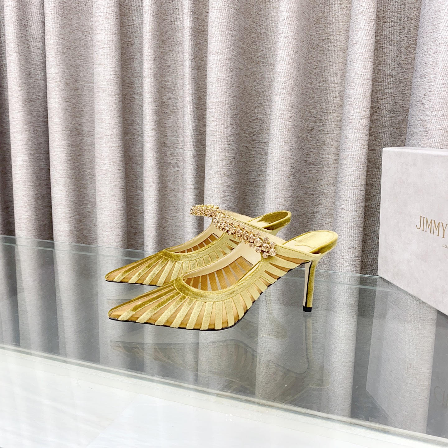 NO:245077,JIMMY CHOO 2025 hit, pointed toe high heels sandals Australian pointed toe diamond series is simply beautiful. Falling in love with elegance and playful futuristic feeling, you can just take a look and want to have it immediately, but a pair of exquisite high heels can be thought of~~~~~~~~~~~~~~~~~~~~~~~~~~~~~~~~~~~~~~~~~~~~~~~~~~~~~~~~~~~~~~~~~~~~~~~~~~~~~~~~~~~~~~~~~~~~~~~~~~~~~~~~~~~~~~~~~~~~~~~~~~~~~~~~~~~~~~~~~~~~~~~~~~~~~~~~~~~~~~~~~~~~~~~~~~~~~~~~~~~~~~~~~~~~~~~~~~~~~~~~~~~~~~~~~~~~~~~~~~~~~~~~~~~~~~~~~~~~~~~~~~~~~~~~~~~~~~~~~~~~~~~~~~~~~~~~~~~~~~~~~~~~~~~~~~~~~~~~~~~~~~~~~~~~~~~~~~~~~~~~~~~~~~~~~~~~~~~~~~~~~~~~~~~~~~~~~~~~~~~~~~~~~~~~~~~~~~~~~~~~~~~~~~~~~~~~~~~~~~~~~~~~~~~~~~~~~~~~~~~~~~~~~~~~~~~~~  42 customization), high heels, jimmy choo, sandals, high heels, cowhide, sheepskin19860909JIMMY CHOO 2025爆款, 尖头高跟鞋凉鞋 澳大利亚尖头镶钻系列、简直是美上天了,爱上优雅、爱上俏皮的未来感,光看一眼便想马上拥有,但一双精致的高跟鞋确是可以想想滴～～～～～～～～～～～～～～～～～ 该系列专为超凡绝伦、无所谓的女士而设计,从而打造出别致的整体效果,Jimmy Choo 设计出激发女性一往无前的产品彰显魅力 绑带水钻链条 1面料: 金色 黑色（进口丝绒） 2内里 进口意制小羊皮 超级柔软细腻  3大底进口意大利原色牛皮底4跟高6.5cm / 8.5cm 5码数35-39(34 40 41 42定制),高跟鞋,jimmy choo,sandals,high heels,cowhide,sheepskin,Women's Shoes