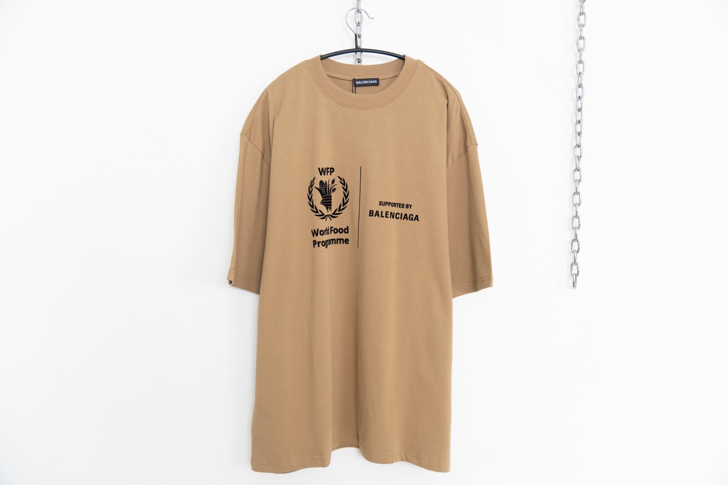 발렌시아가 로고 프린트 오버핏 반팔 티셔츠 11602 Balenciaga T Shirt