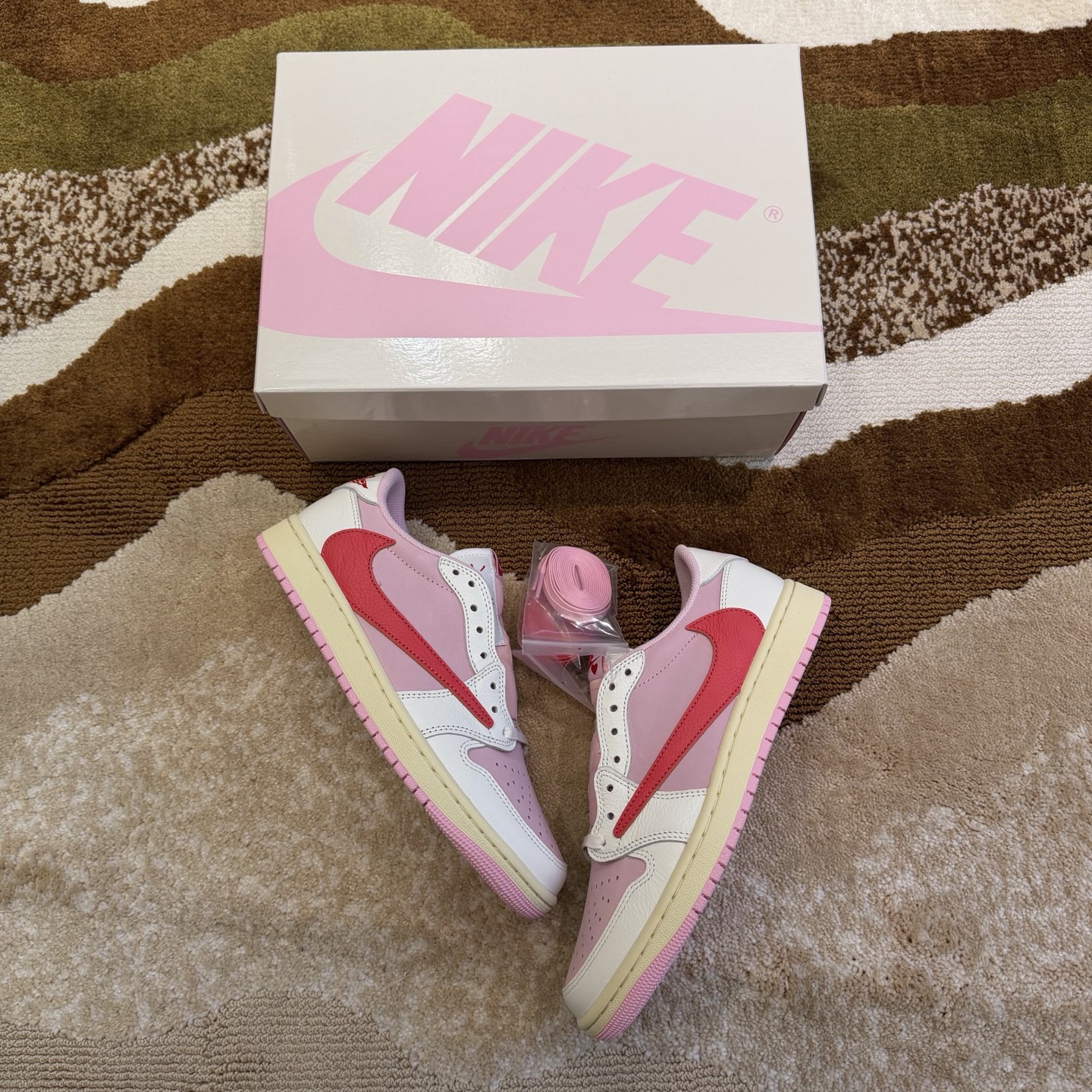 Кроссовки Nike Air Jordan 1 Low