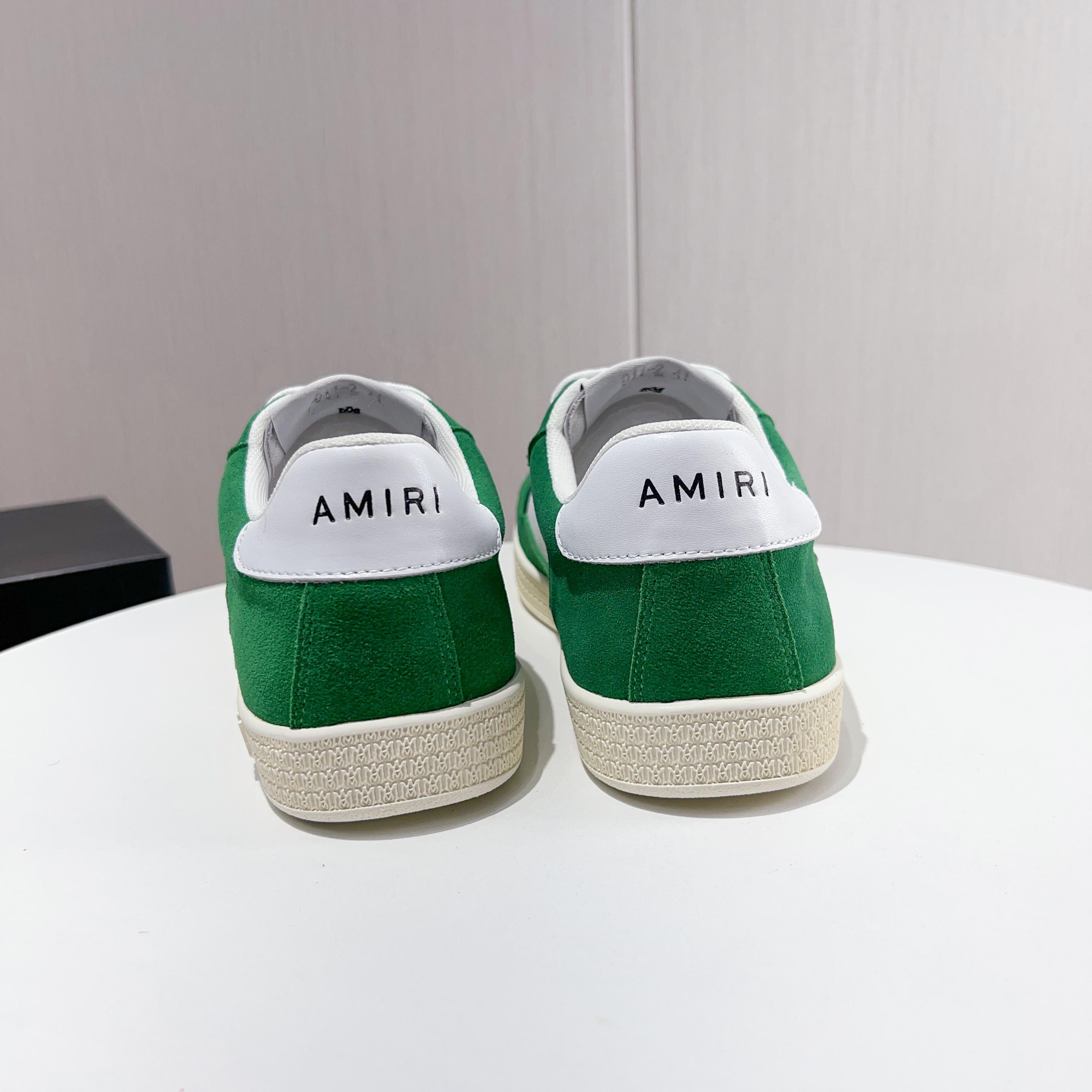 Amiri Low-Top Casual Sneakers with Suede and Star Accents, Size 39-45 6 a1742394359806 5354