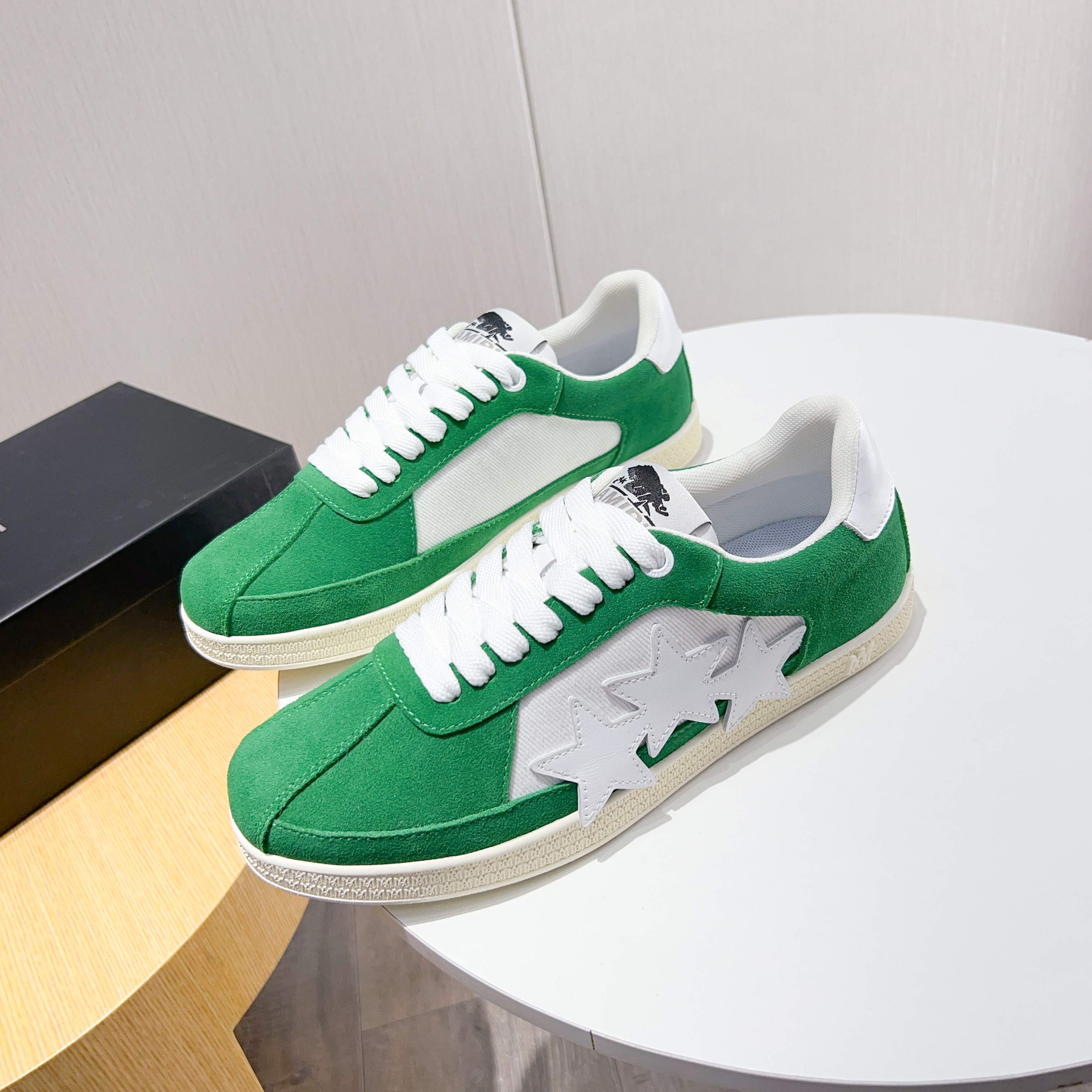 Amiri Low-Top Casual Sneakers with Suede and Star Accents, Size 39-45 4 a1742394360072 5632