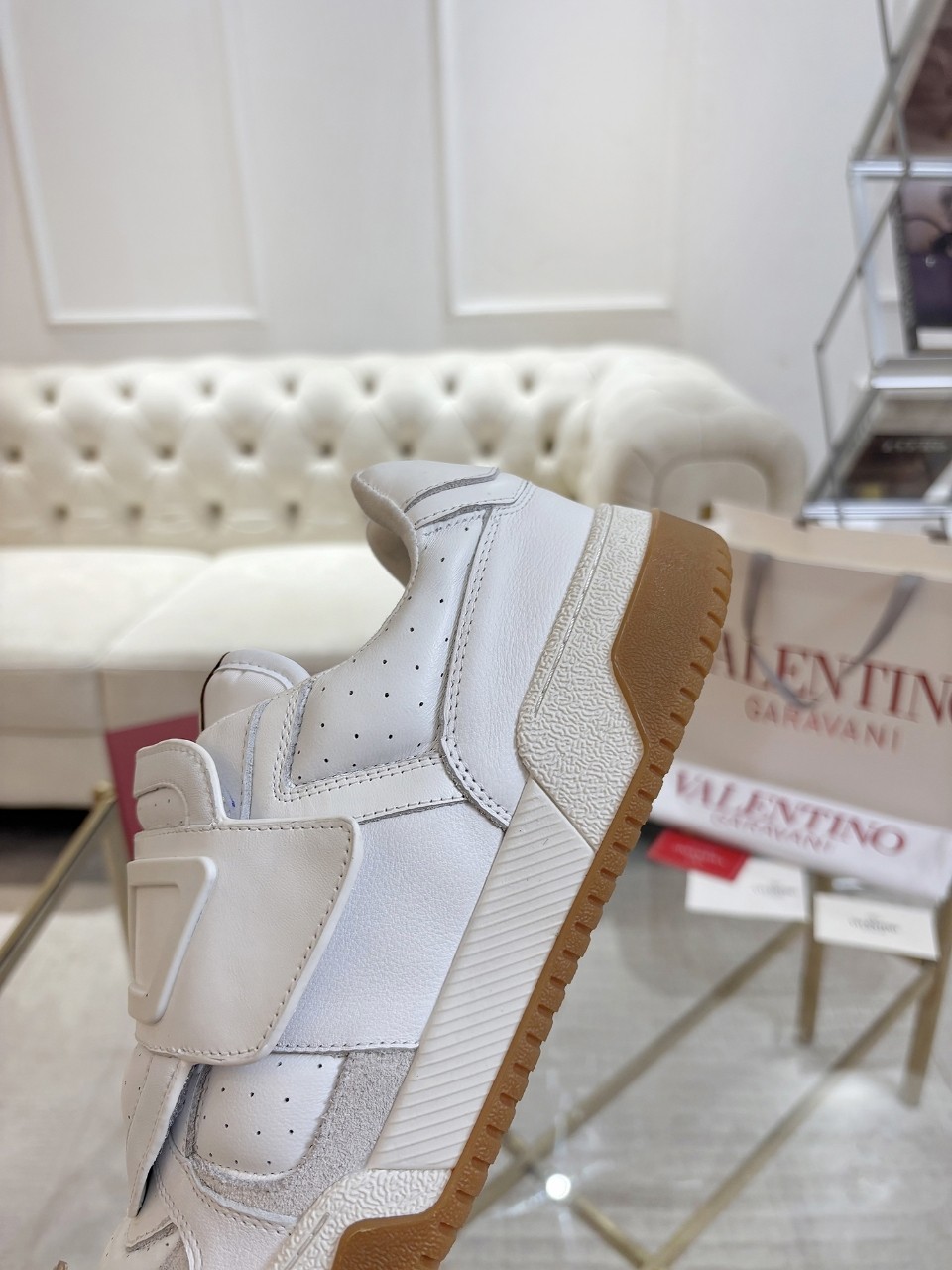 Valentino Leisure Shoes: Top Edition, Original 1:1 Development, Premium Materials, Various Sizes. - 图片 8