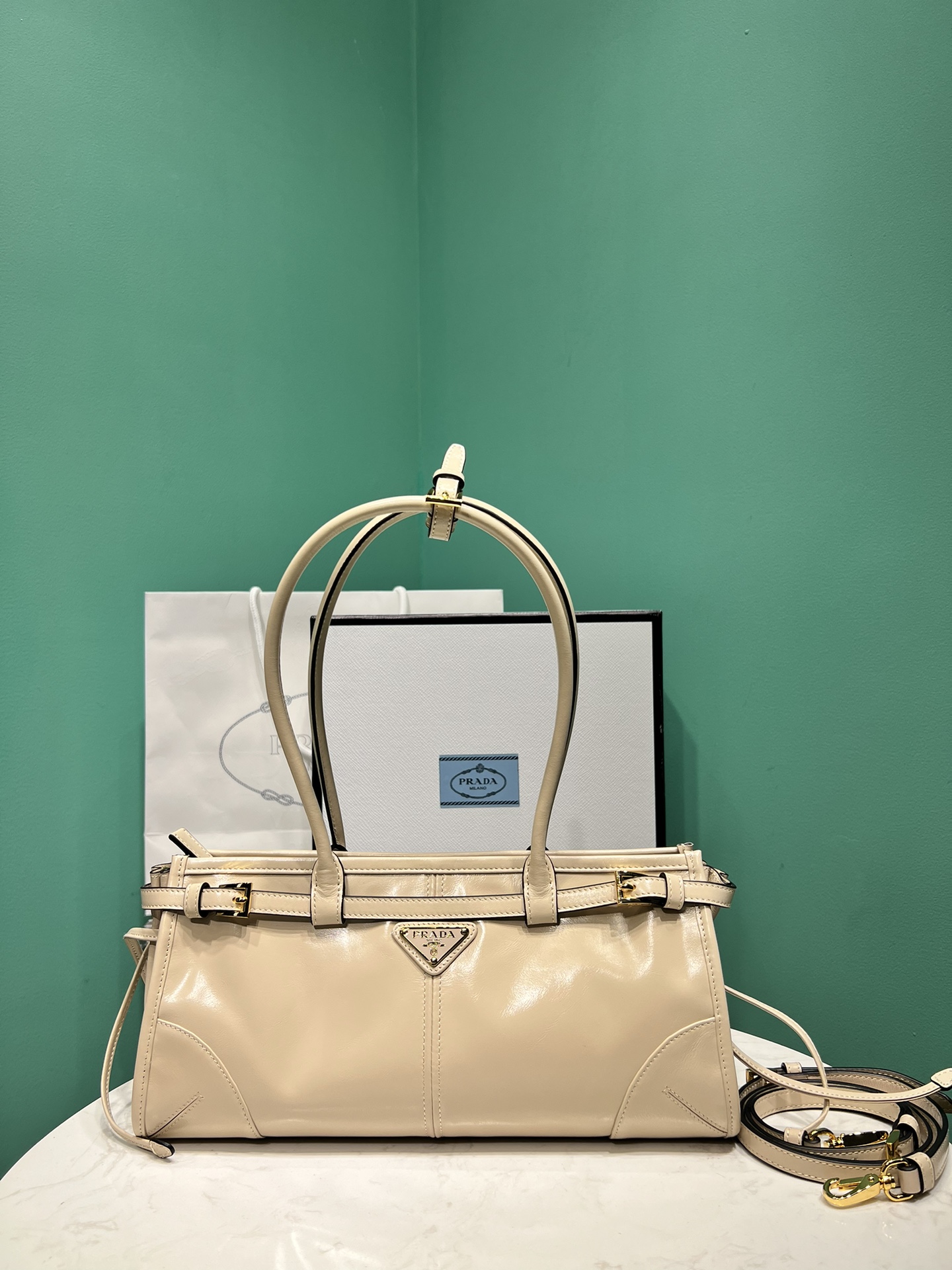 Prada Tassen Schoudertas 2024 Perfecte replica -ontwerper
 Vintage