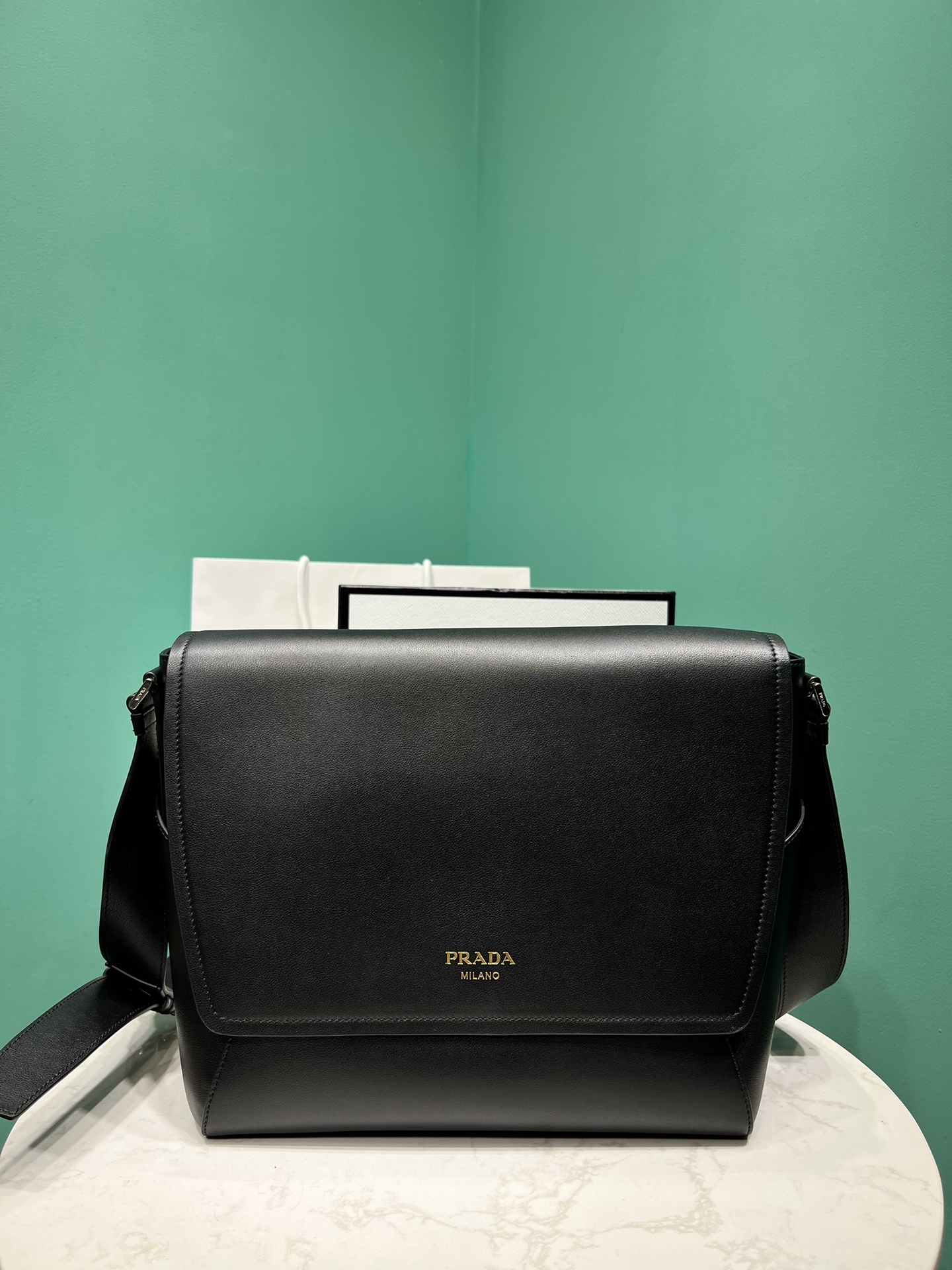 Prada Tassen Schoudertas Messenger Tas Kalfsleer Koeienhuid Fashion Casual