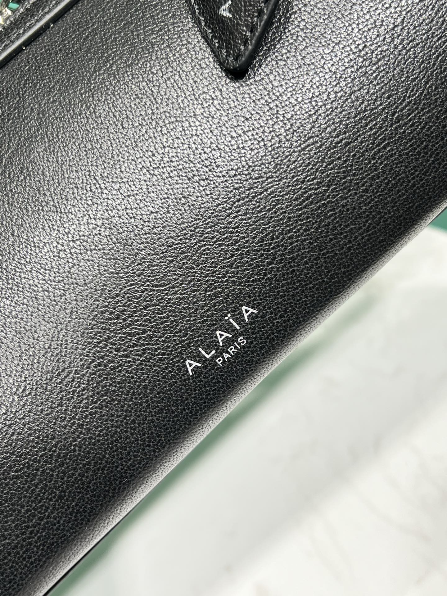 aa.jpg