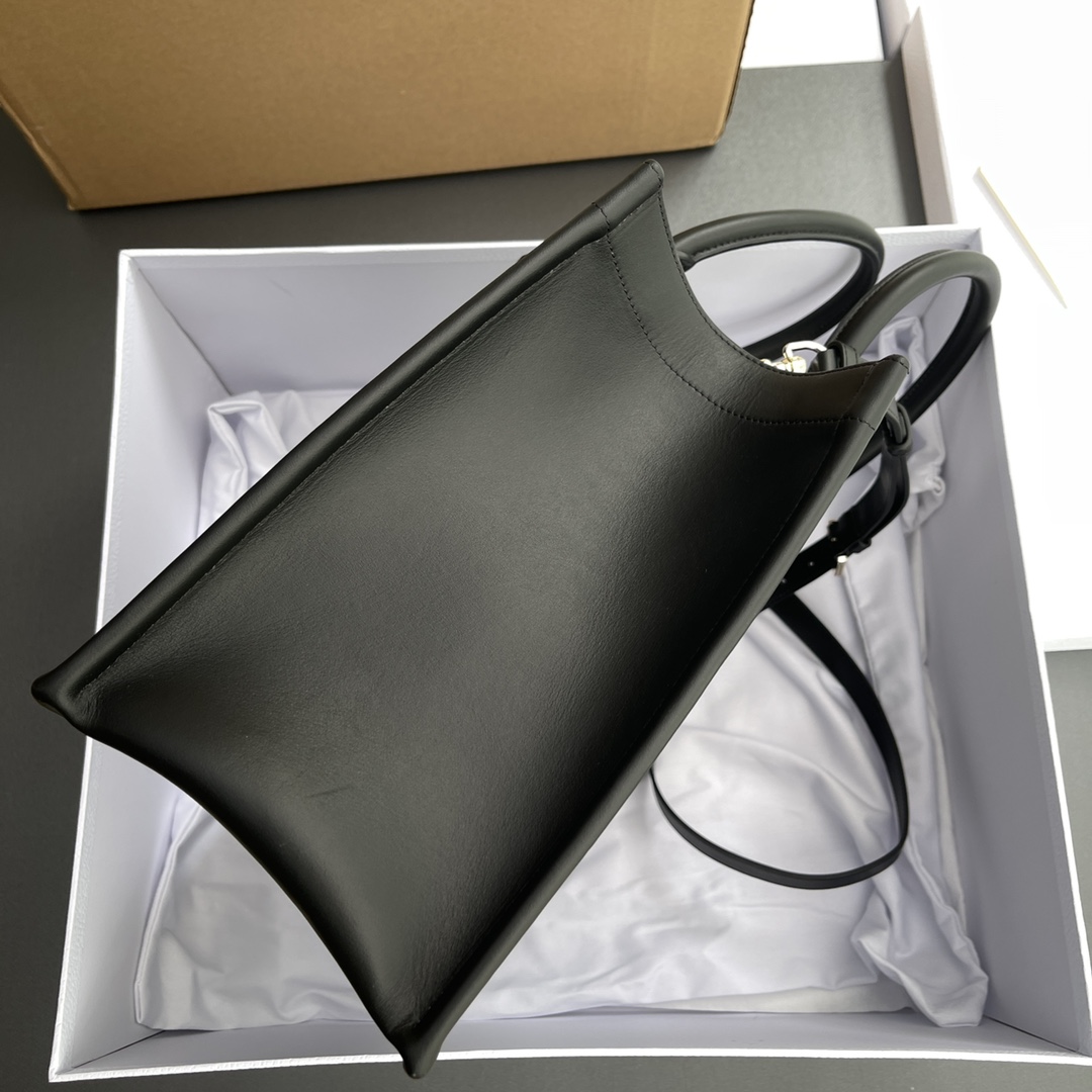 Dior [Top high-end~Imported materials] Medium Book Tote handbag