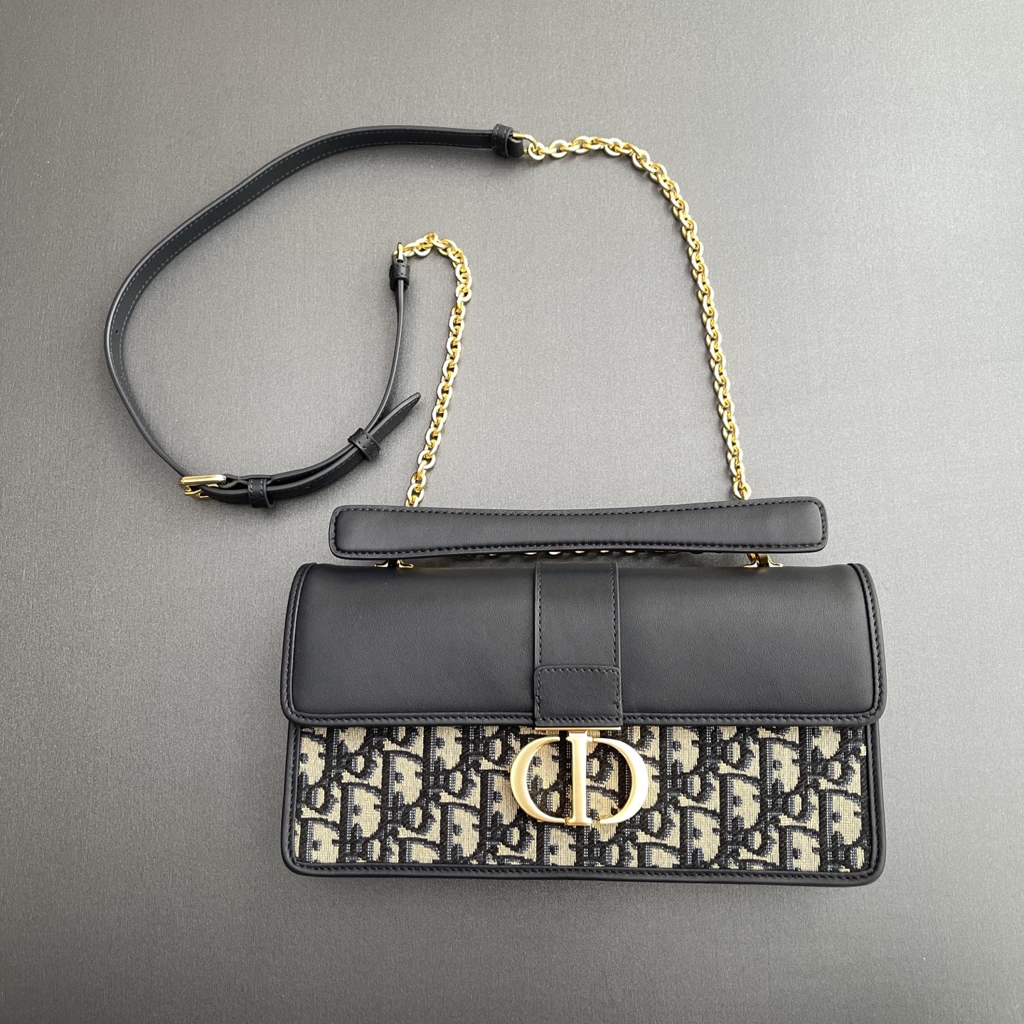 【顶级高端～进口材料】
30Montaigne ToP Handle手袋

编号：M9601 
规格：w