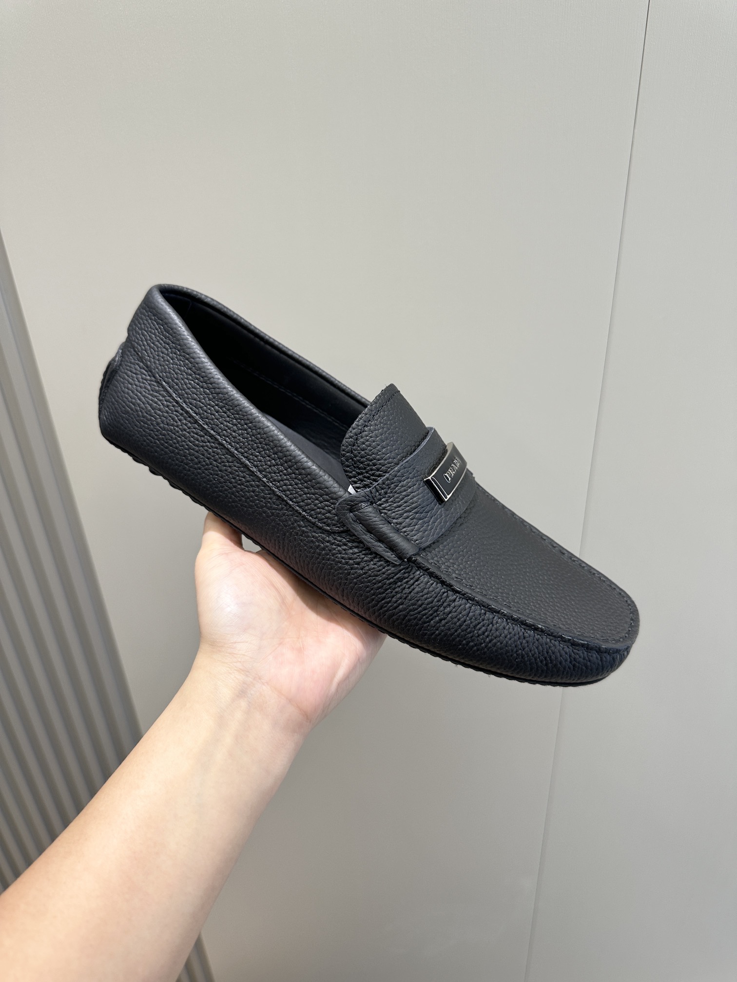 Dior Classic Luxury Leather Shoe Loafer Ref.05DA756A 5