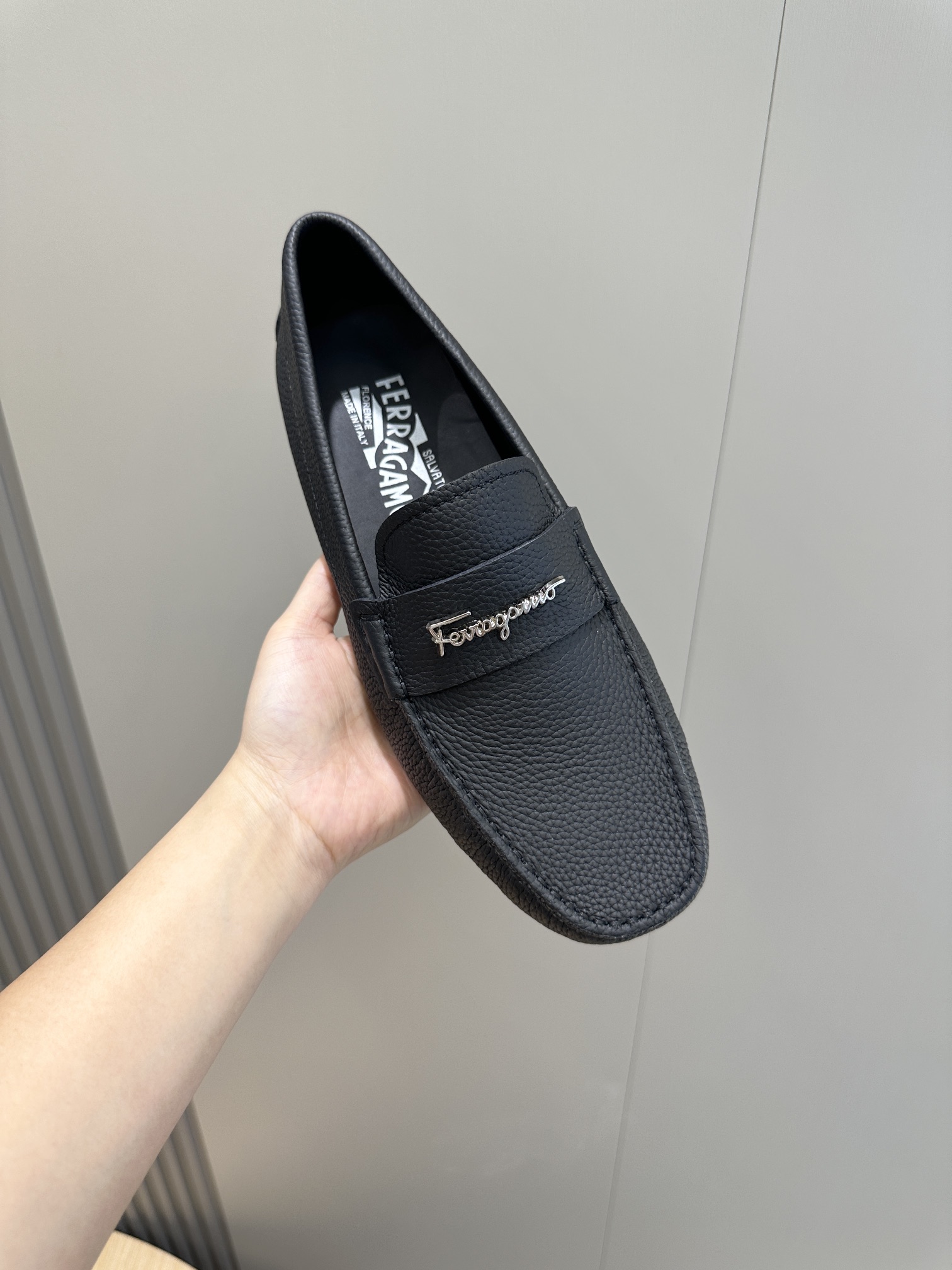 Louis Vuitton Classic Luxury Leather Shoe Loafer Ref.20D4B8B7 4
