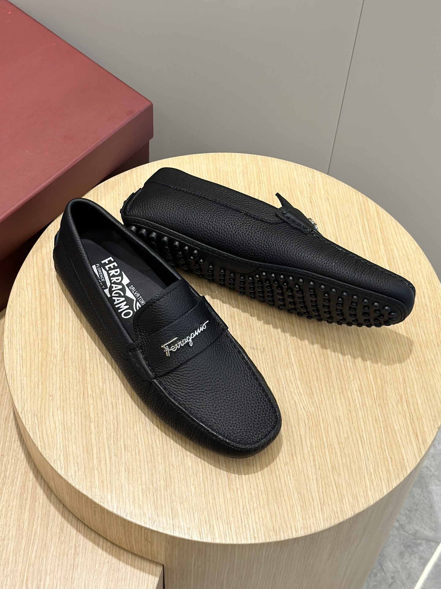 Louis Vuitton Classic Luxury Leather Shoe Loafer Ref.20D4B8B7 7