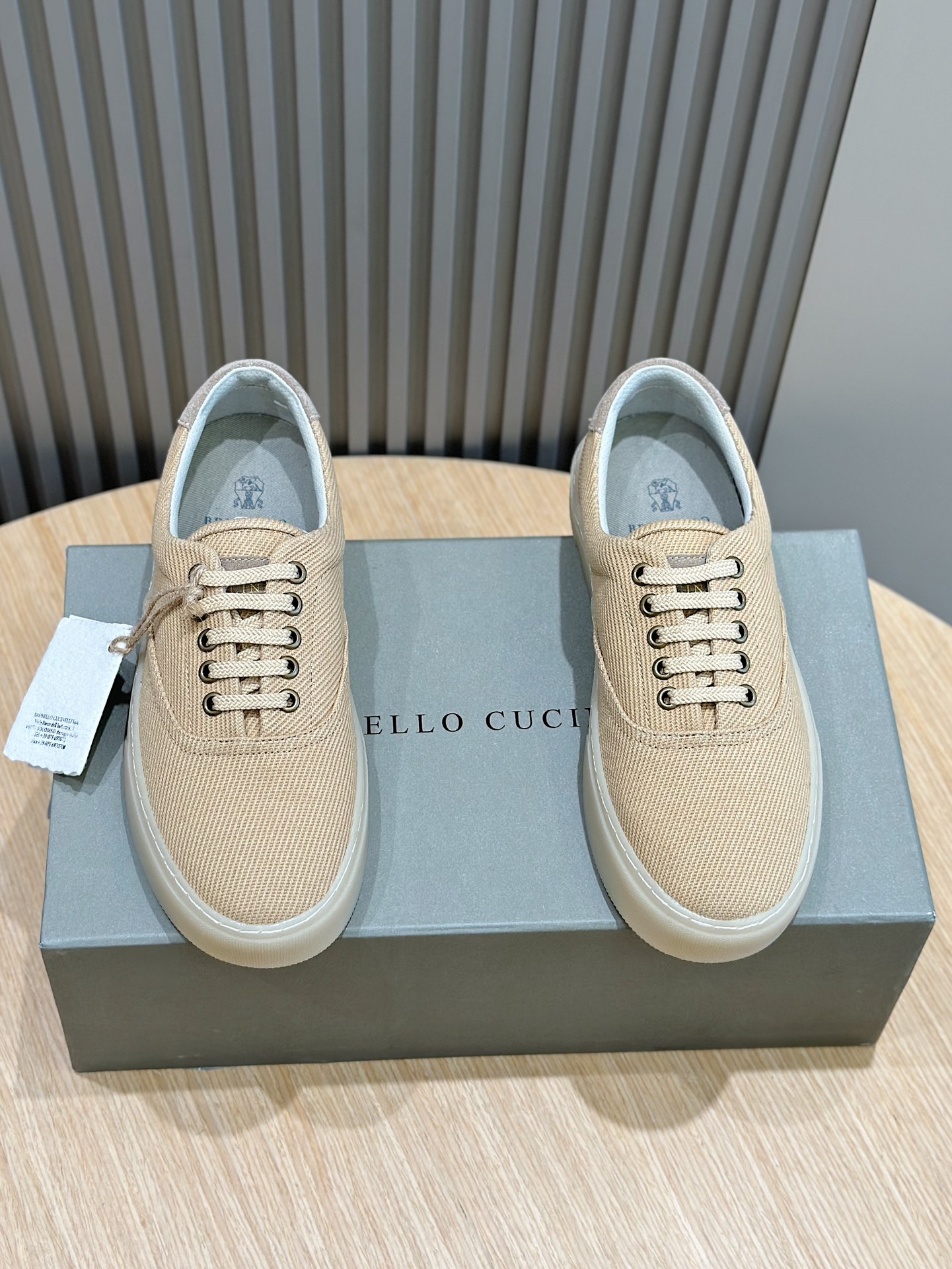 Brunello Cucinelli Nuevos Zapatos Deportivos para Hombre Este zapato deportivo plano está hecho de c