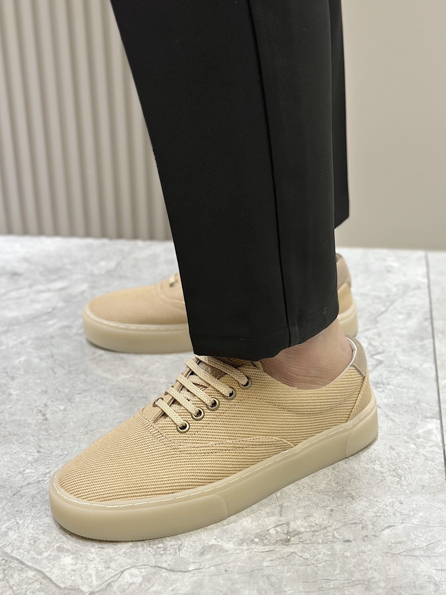 Brunello Cucinelli Nuevos Zapatos Deportivos para Hombre Este zapato deportivo plano está hecho de c