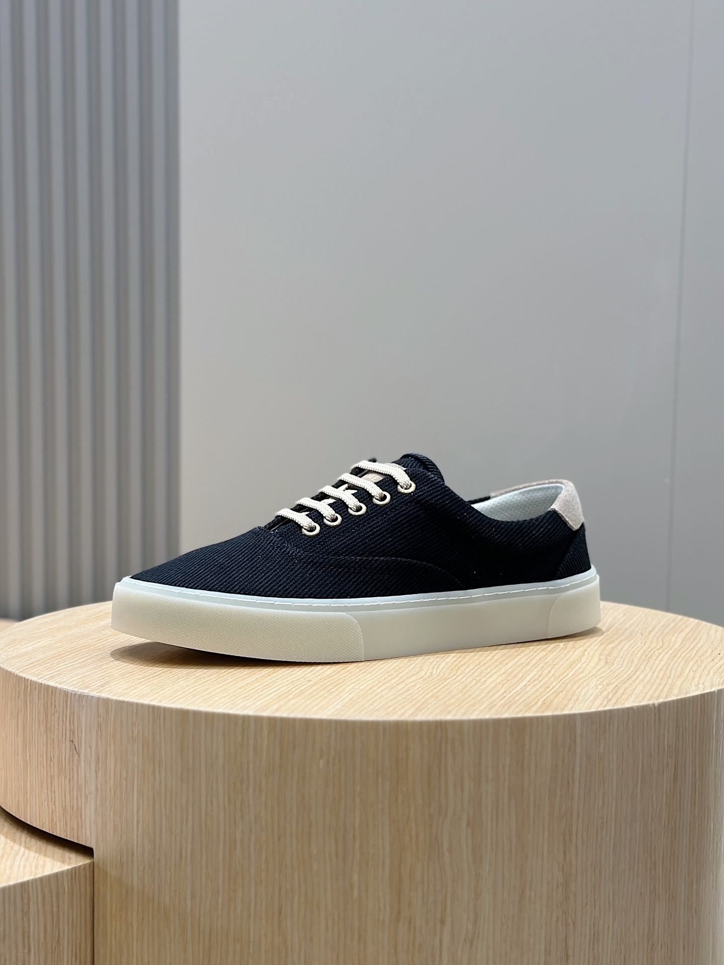 Brunello Cucinelli Nuevos Zapatos Deportivos para Hombre Este zapato deportivo plano está hecho de c
