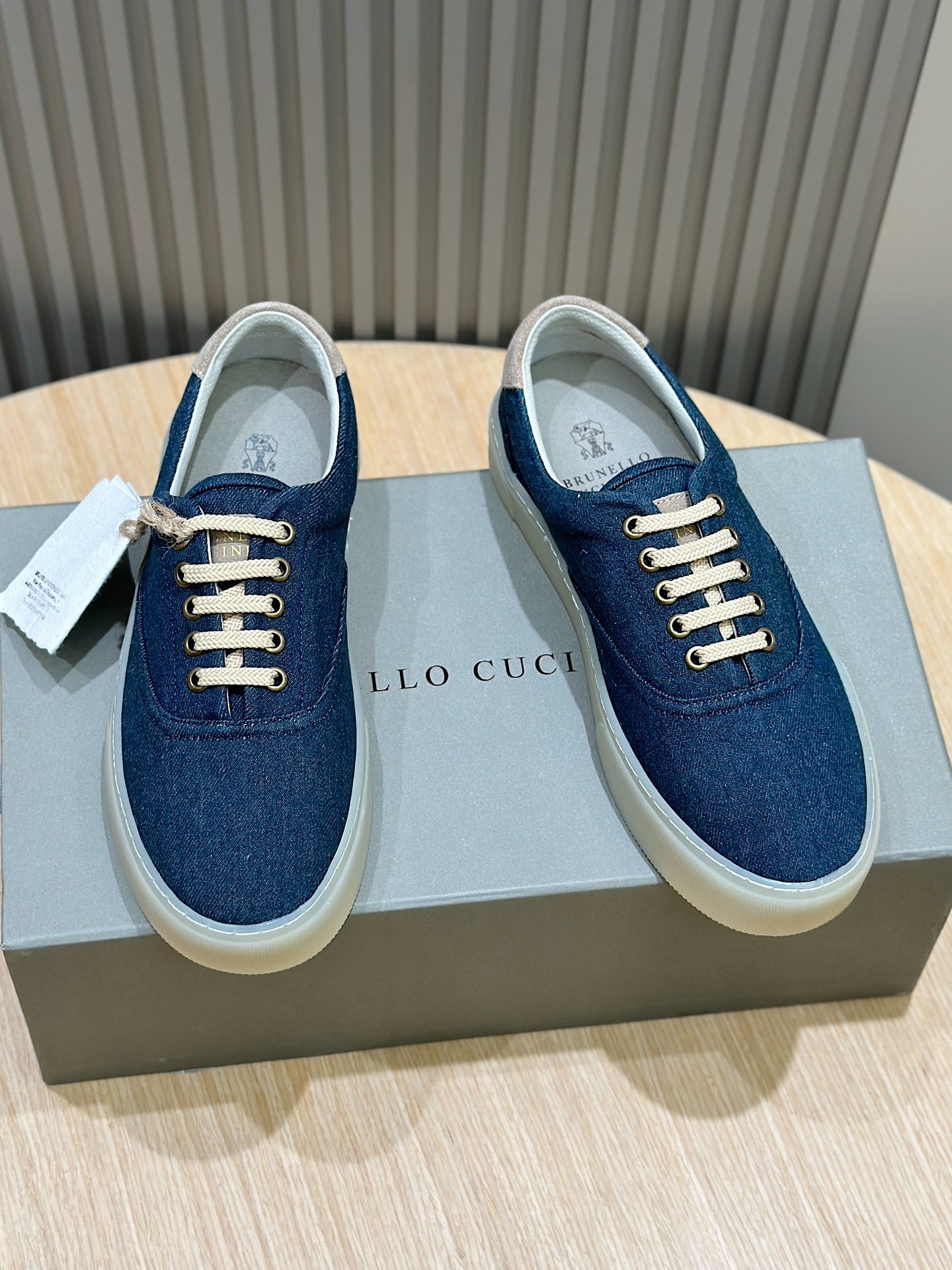 Brunello Cucinelli Nuevos Zapatos Deportivos para Hombre Este zapato deportivo plano está hecho de c