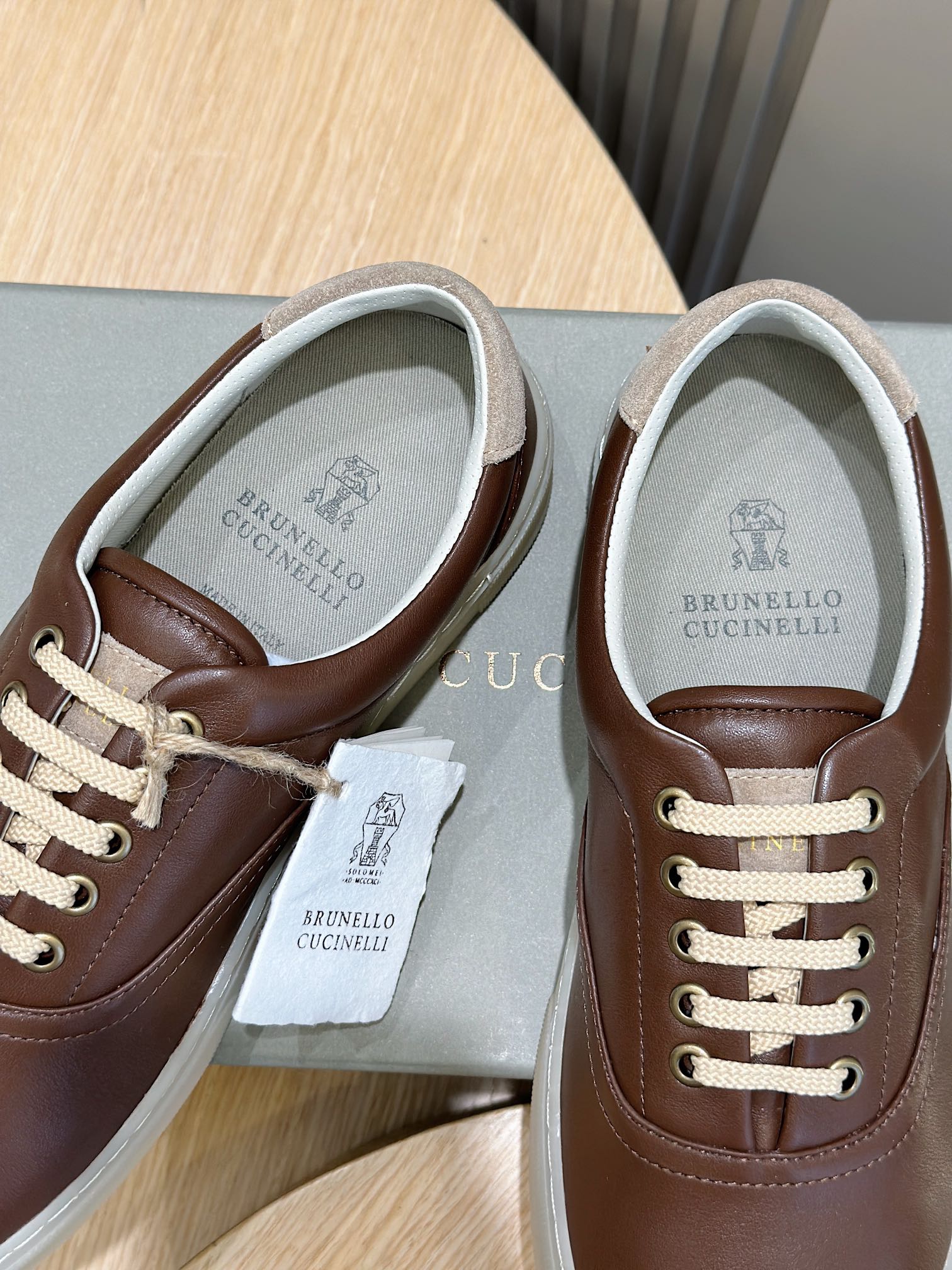 Brunello Cucinelli Nuevos Zapatos Deportivos para Hombre Este zapato deportivo plano está hecho de c