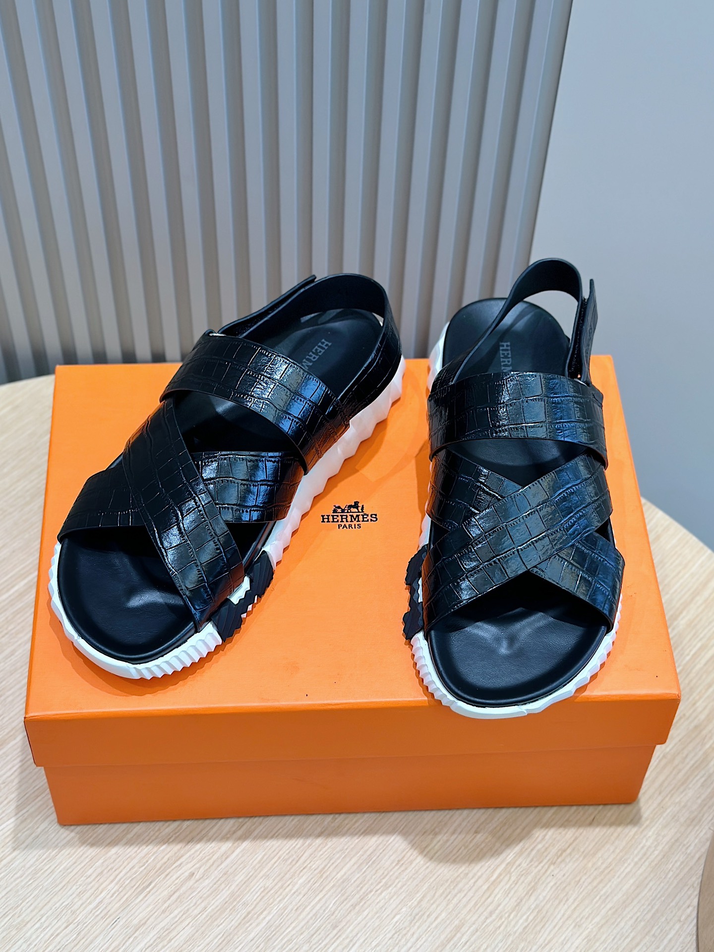 הרמס נעליים סנדלים העתק מעצבים
 גברים Calfskin שמואיzaire2006. kgm קווייד