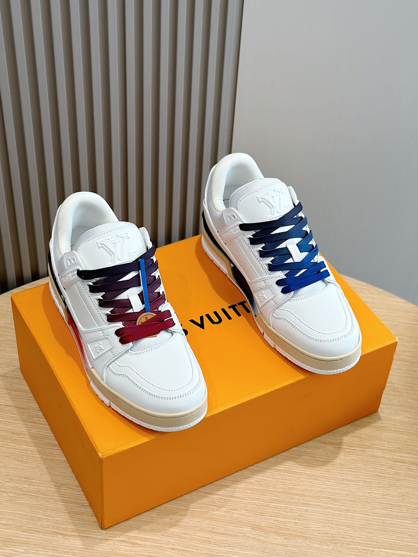 Louis Vuitton Shoes Sneakers Men Cowhide Vintage Sweatpants
