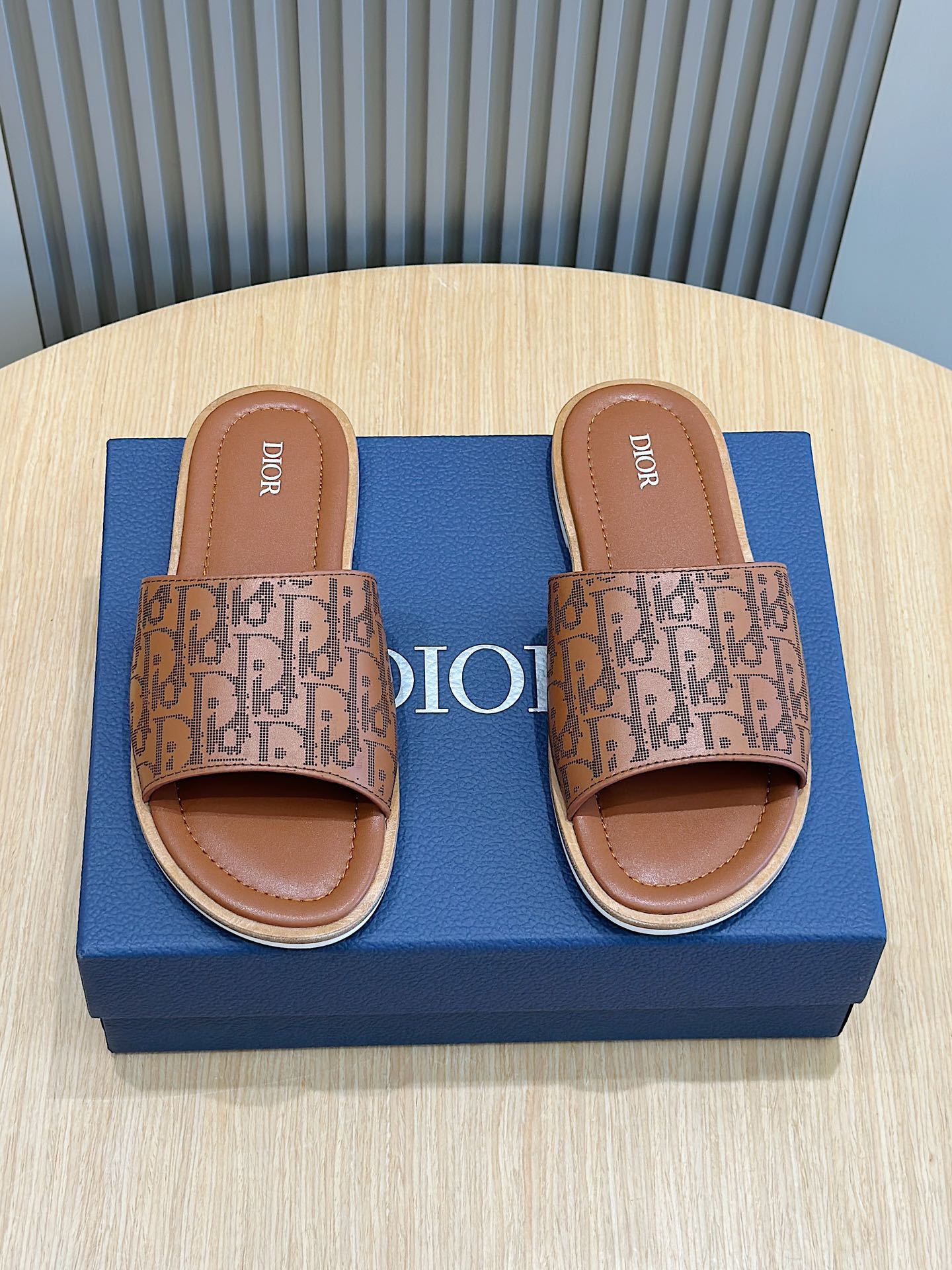 Dior AAAAA+
 Zapatos Sandalias Pantuflas Impresión Hombres Cuero de vaca Dermis Caucho Colección verano Oblique Casual