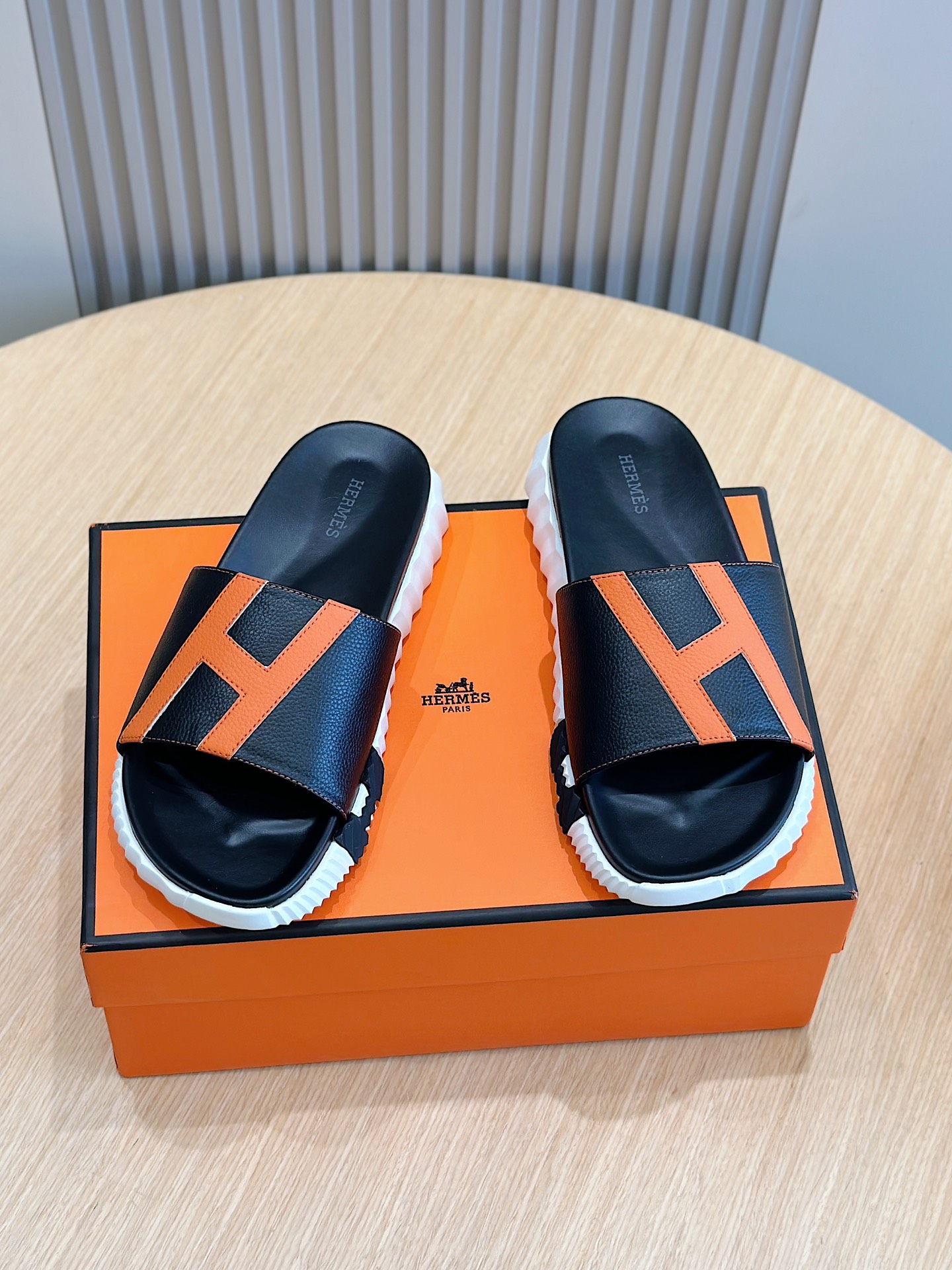 Hermes Men's Izmir Sandal: Leather Slides with Signature 'H' Cutout Design