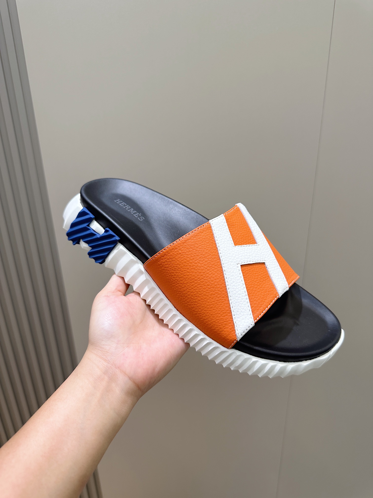 Hermes Men's Sandal Slides - Orange Leather with Signature 'H' Design 6 i1722255835 3847 7