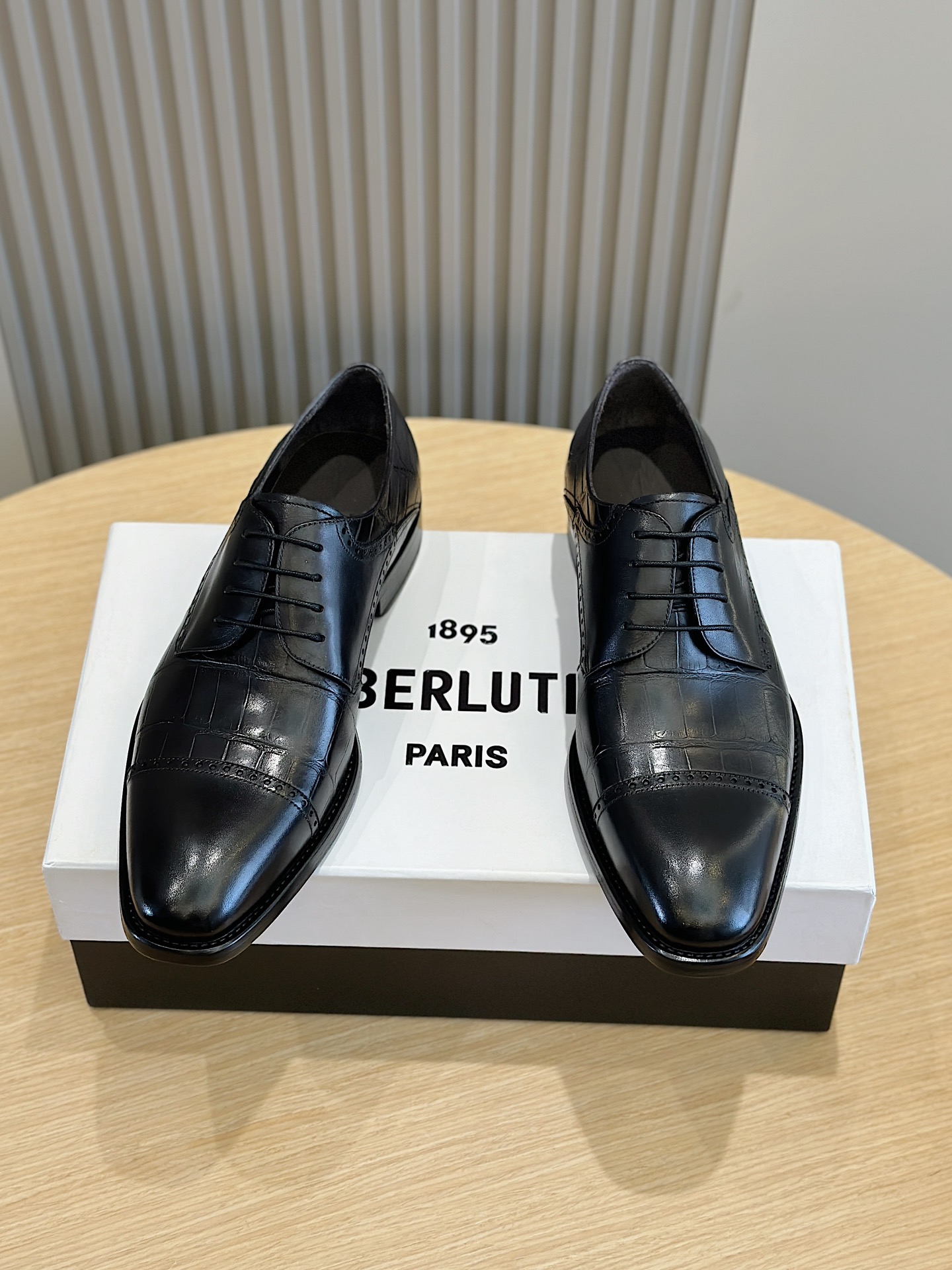 Berluti Richelieu À Bout Uni Chaussures À Couche Unique Cuir de vache Genuine Leather