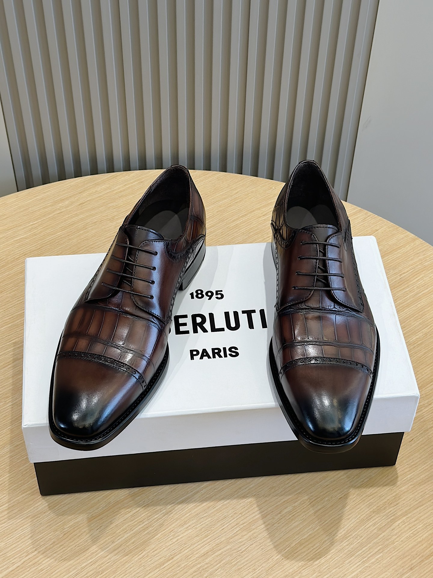 Berluti Richelieu À Bout Uni Chaussures À Couche Unique Cuir de vache Genuine Leather