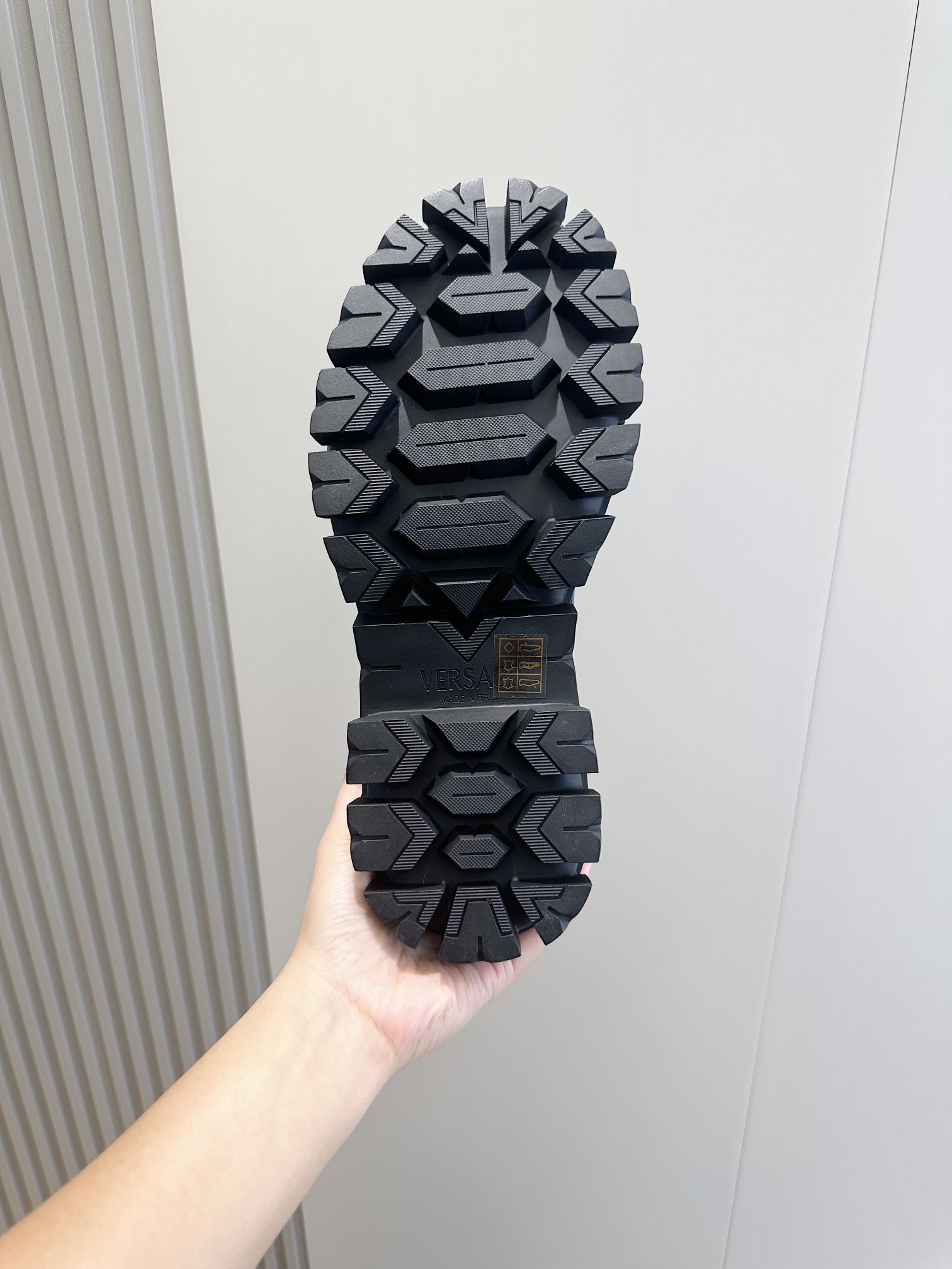 Versace 男士牛皮乐福鞋 9