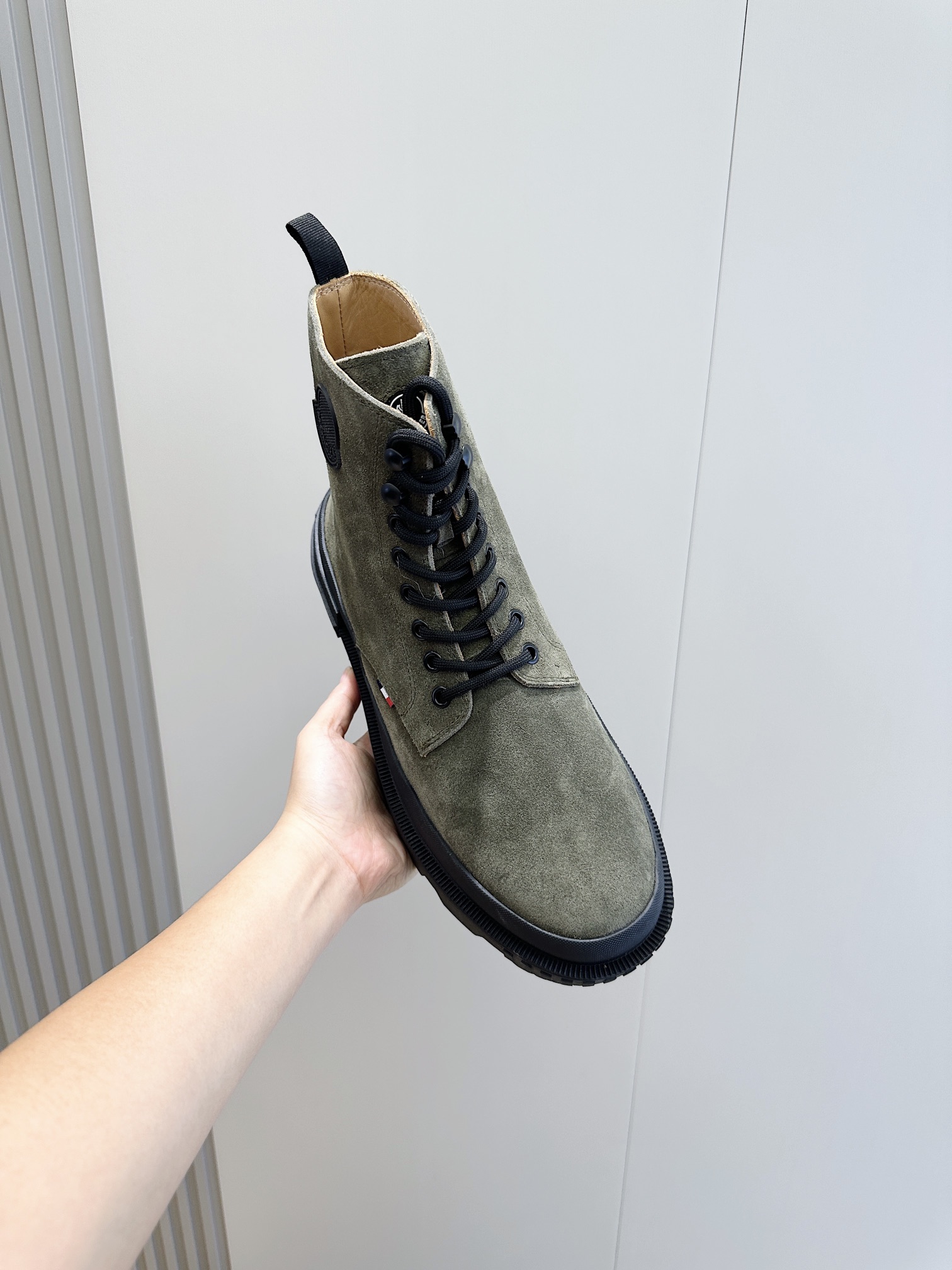 Moncler Zapatos Botas Martin de caña alta para hombre Reinterpretación de la herencia montañera de l
