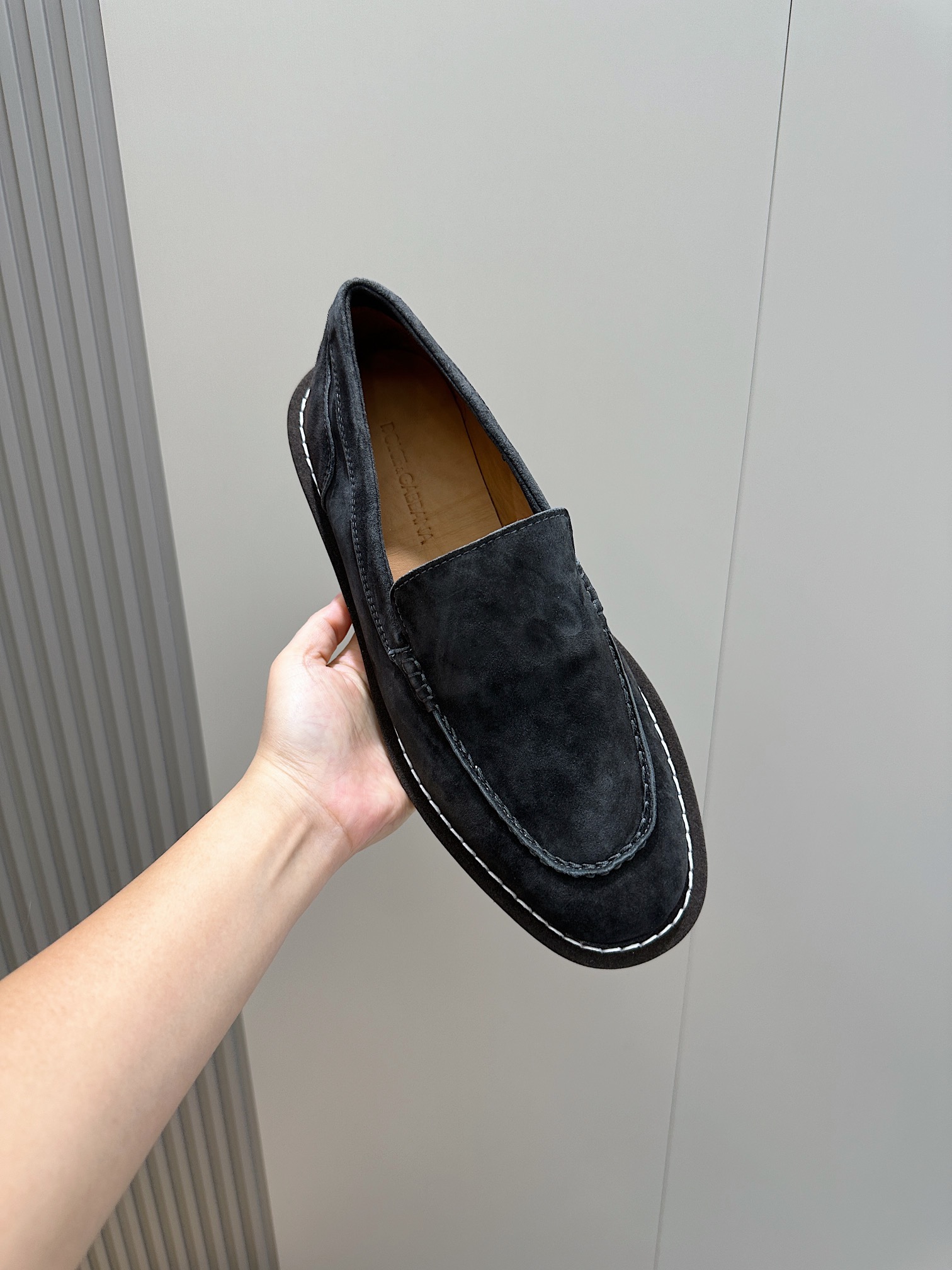 Precio de fábrica 410Dolce&Gabban zapatos mocasín de anteNuevos zapatos mocasín de ante suave serie 