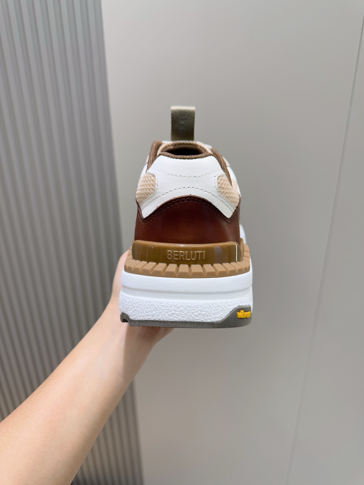 aa.jpg
