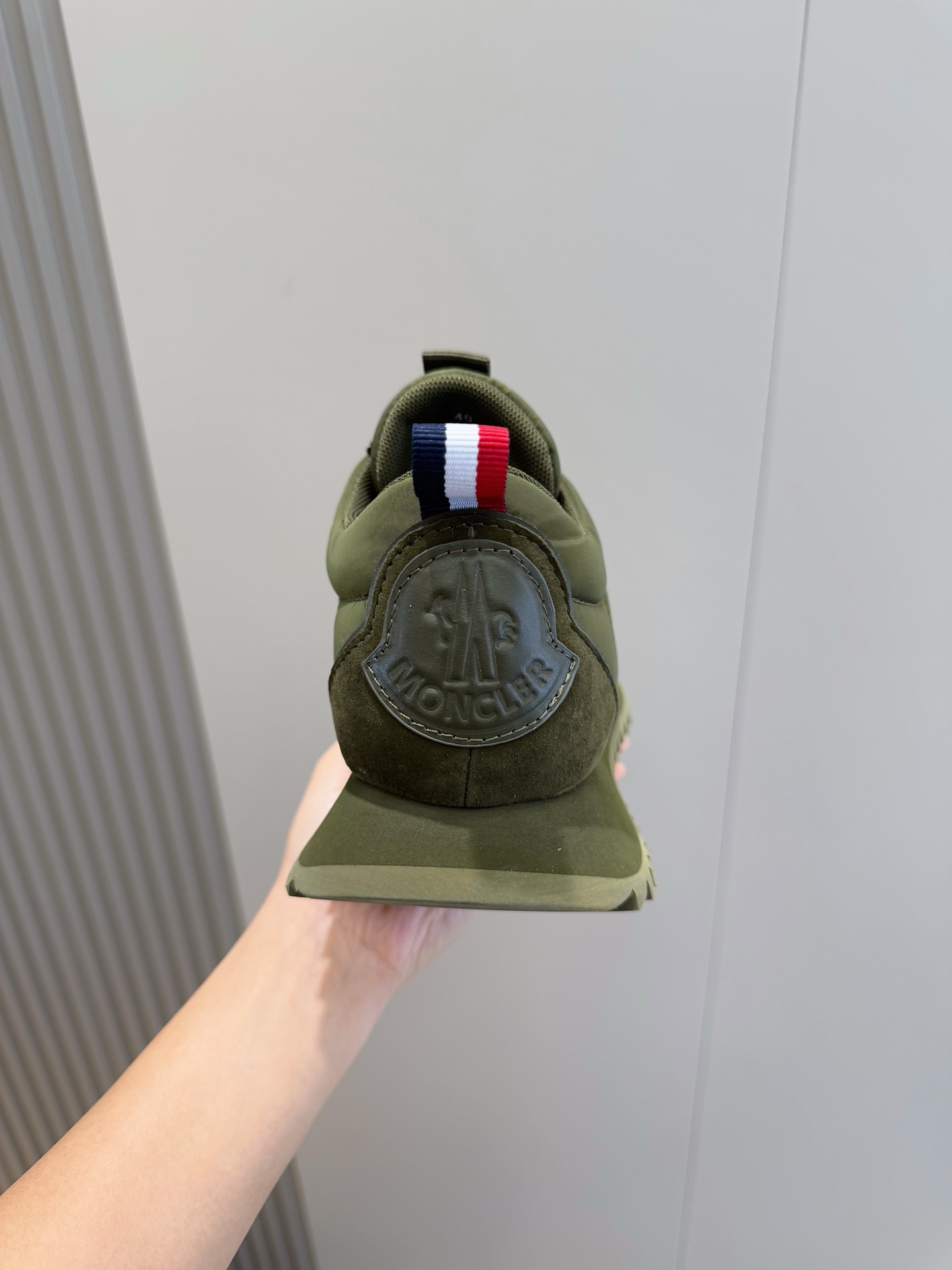 aa.jpg