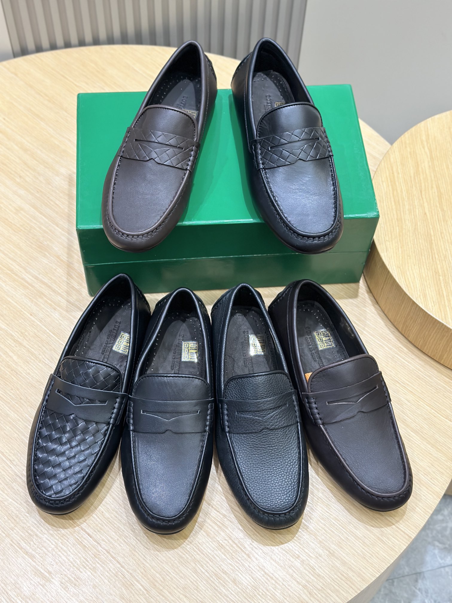 Bottega Veneta Men's Leather Loafers, Classic Style & Comfortable Driving Shoes 10 i1743951833 8809 5