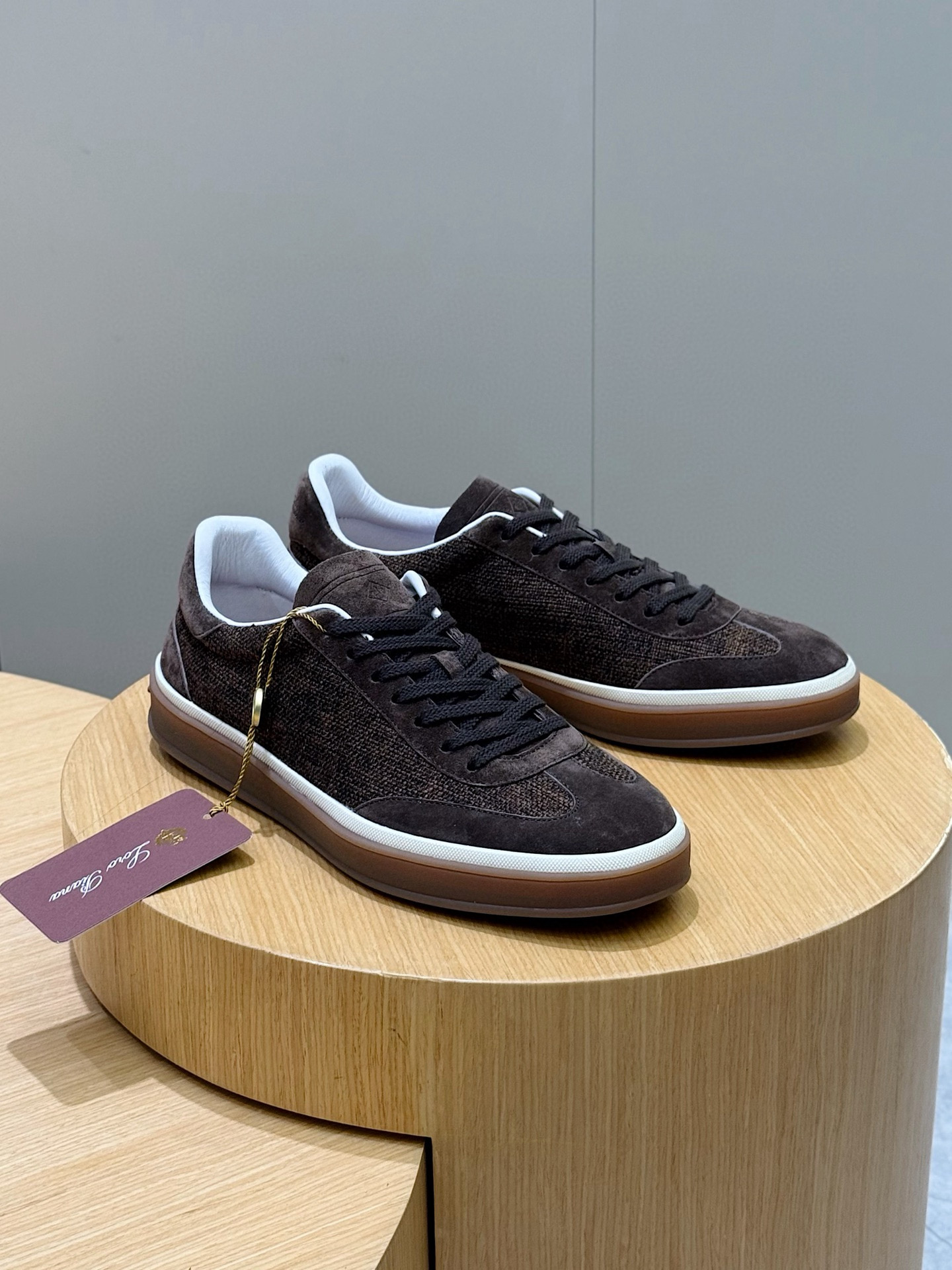 Loro Piana LP Tennis Walk Sneakers - Premium Leather, All-Season Comfort 4 i1745491072109 9401 0 2