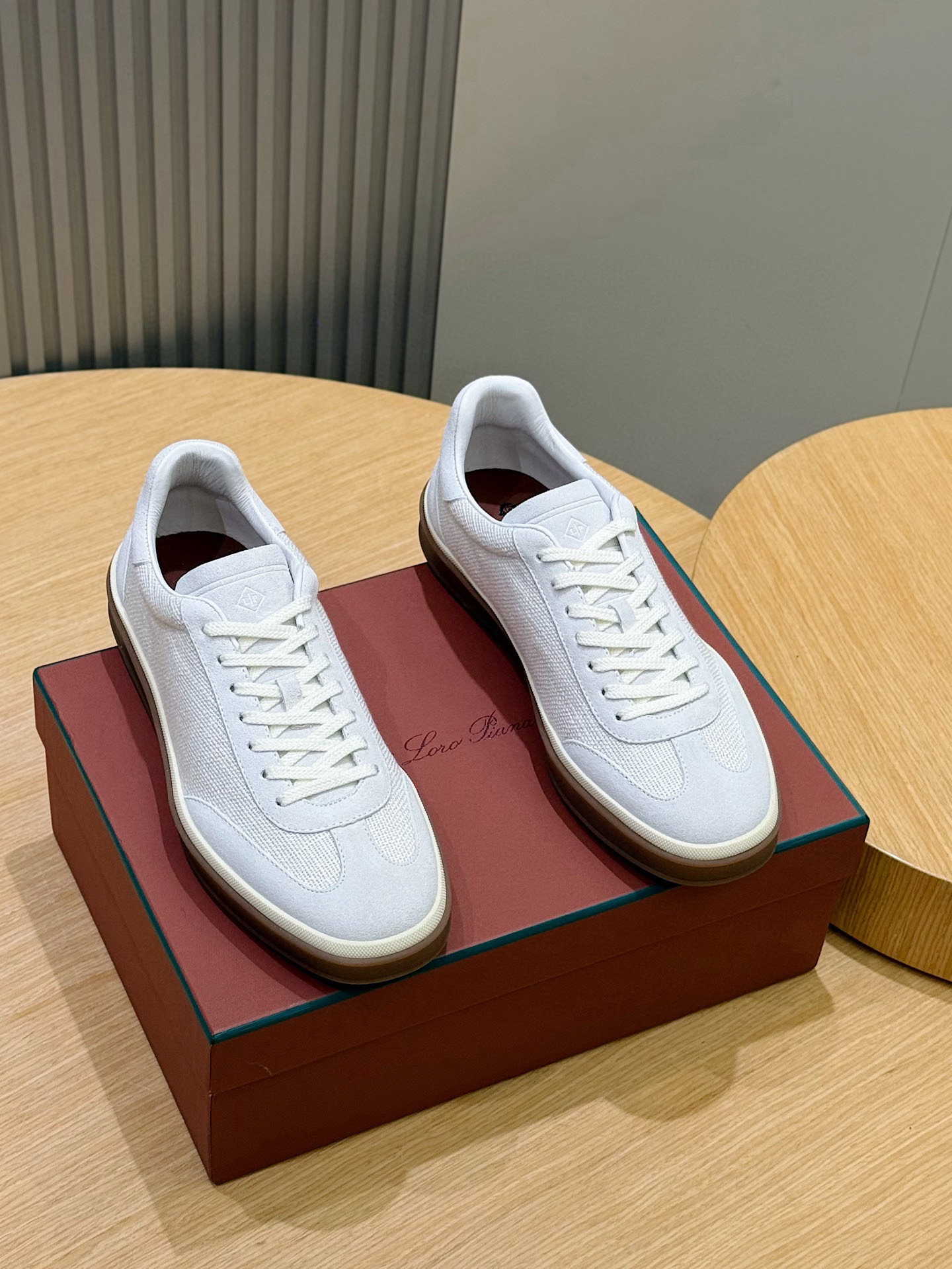 Loro Piana LP Tennis Walk Sneakers - Premium Leather, All-Season, Water-Resistant 2 i1745491457785 3271 0 0