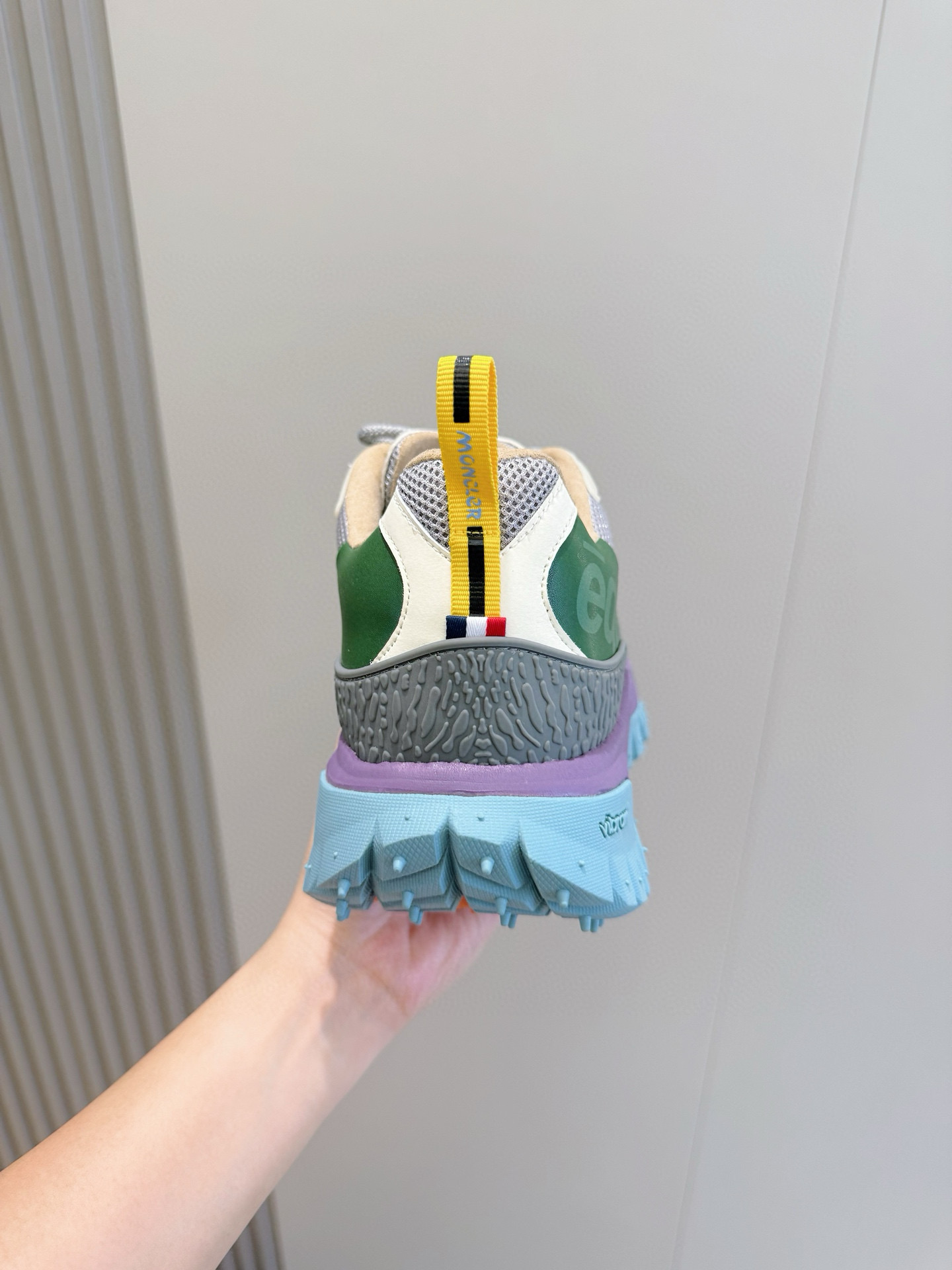 aa.jpg