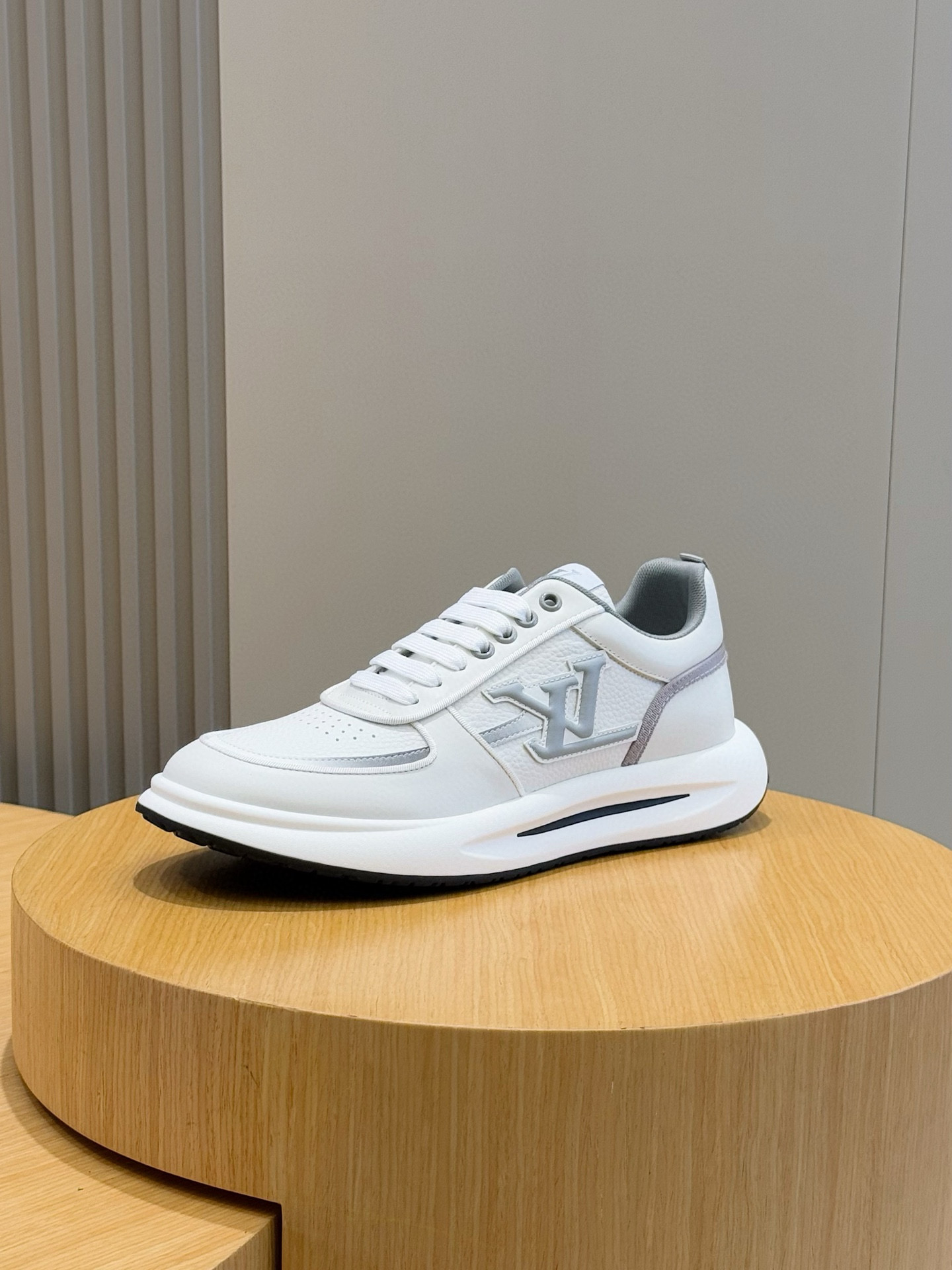 Louis Vuitton Men's Trainer: Supple Calf Leather, Embossed Logo, Lightweight Rubber Sole 3 i1756050656638 6276 0 1