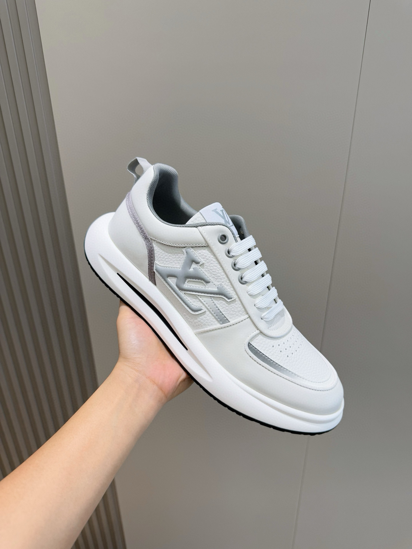 Louis Vuitton Men's Trainer: Supple Calf Leather, Embossed Logo, Lightweight Rubber Sole 6 i1756050657050 4509 0 4