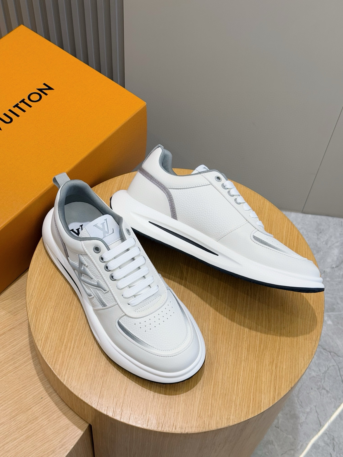 Louis Vuitton Men's Trainer: Supple Calf Leather, Embossed Logo, Lightweight Rubber Sole 8 i1756050657217 7100 0 6