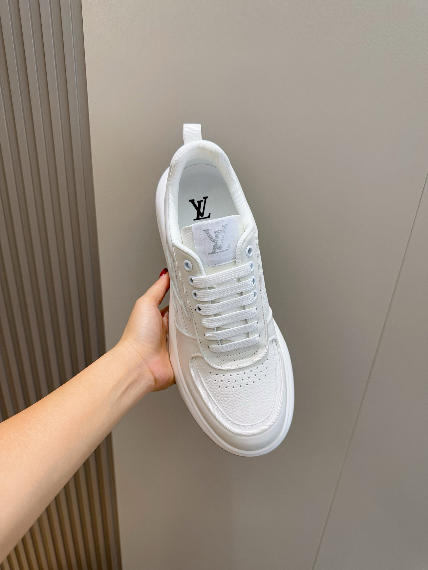 Louis Vuitton Men's Leather Sneakers with Embossed Logo - Stylish & Comfortable 5 i1756050790308 3616 0 3